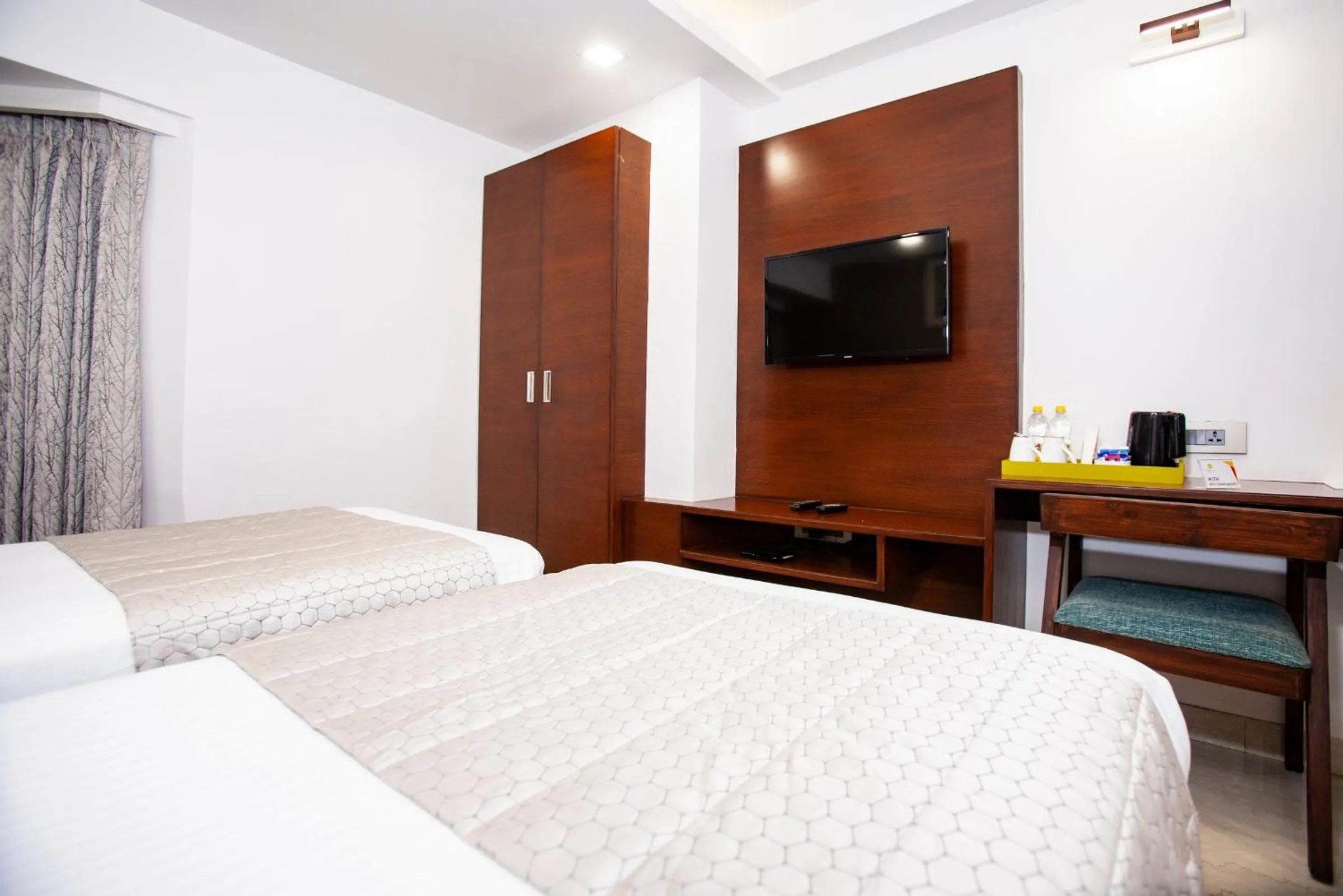 Deluxe Double or Twin Room - single occupancy in Mango Suites Viera