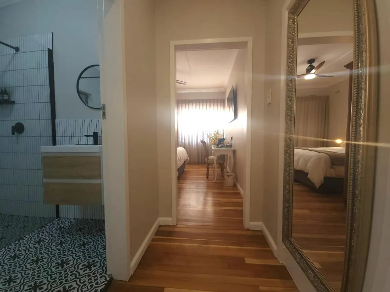 Deluxe King Room - single occupancy in Arbour1 Guesthouse