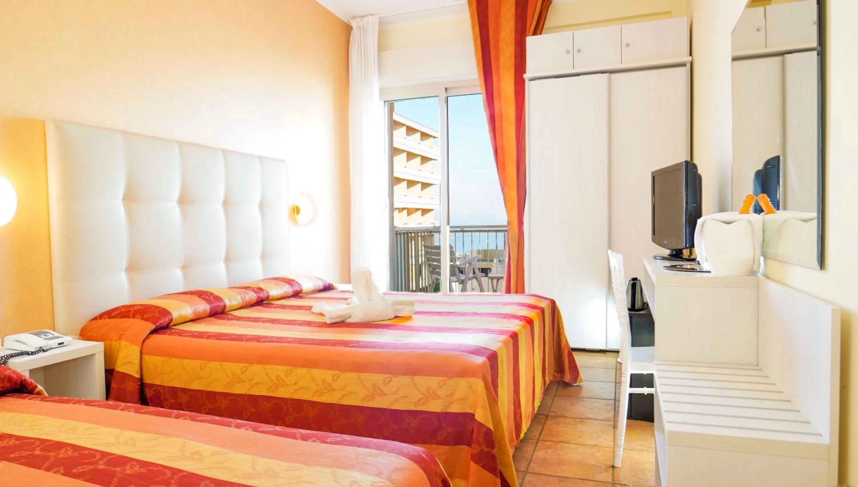 Superior Double or Twin Room - single occupancy in Hotel Tridentum