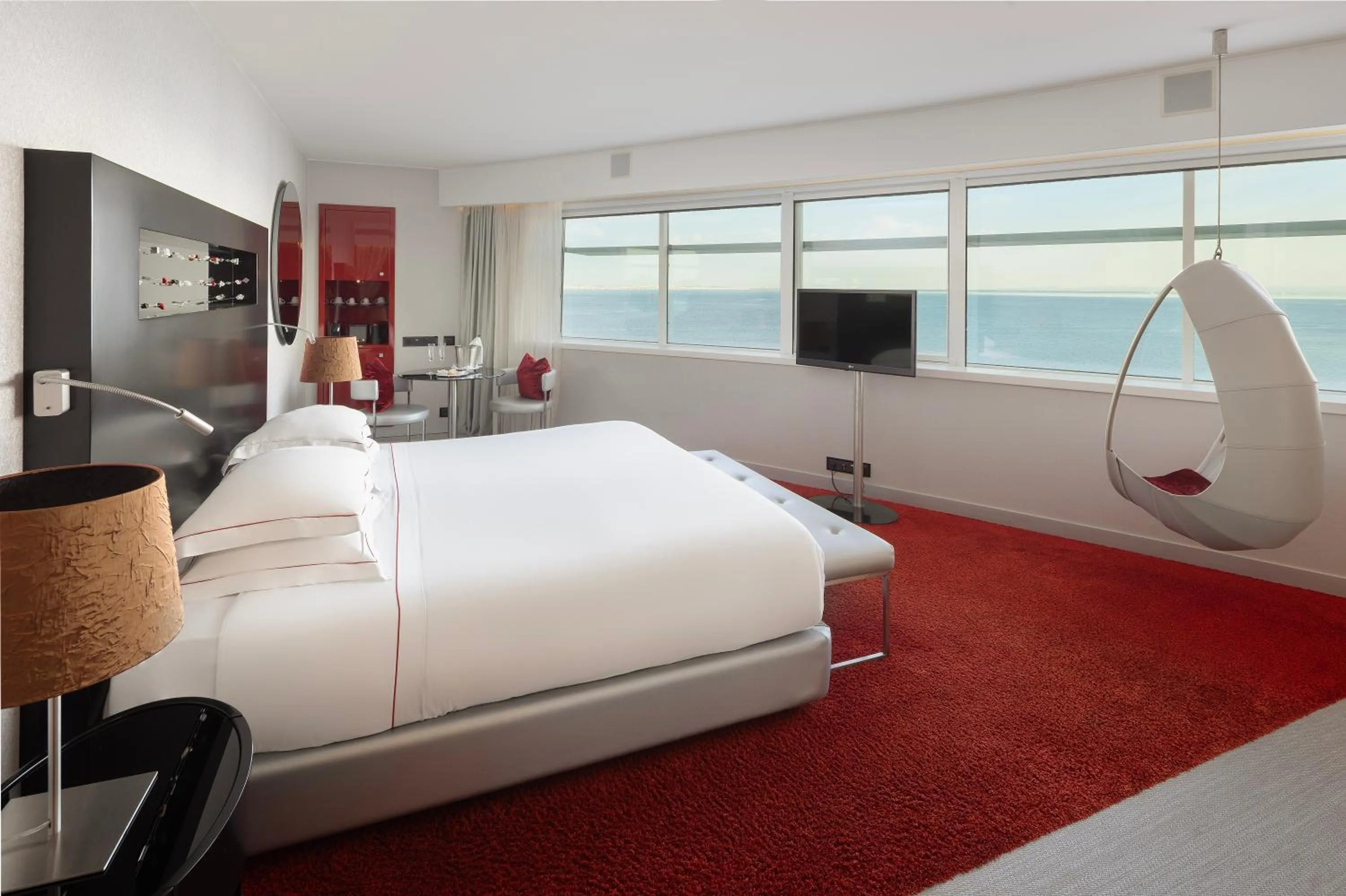 Premium Double Room in MYRIAD by SANA Hotels