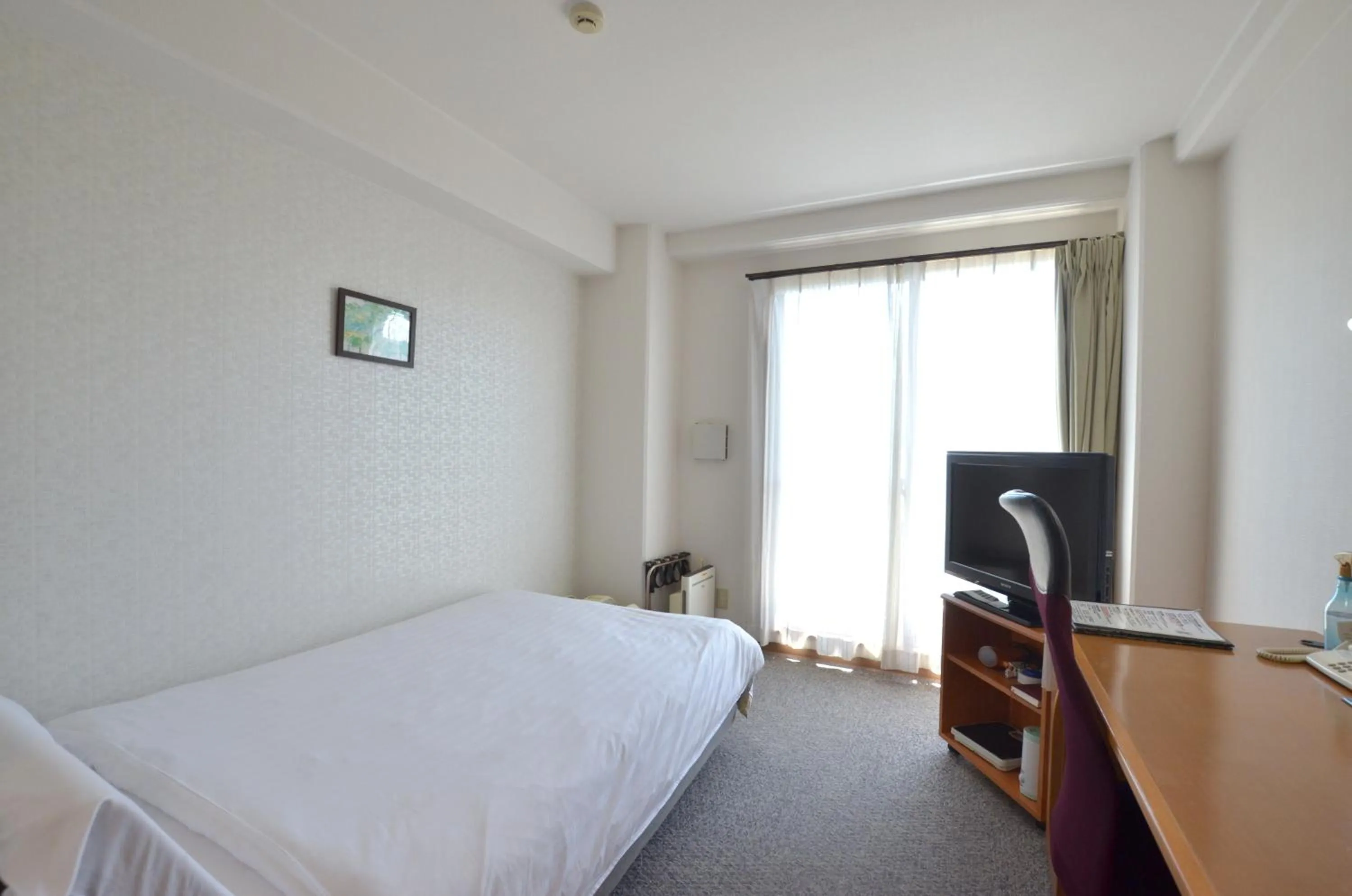 Superior Double Room with Small Double Bed - single occupancy - Non-Smoking in New Station Hotel