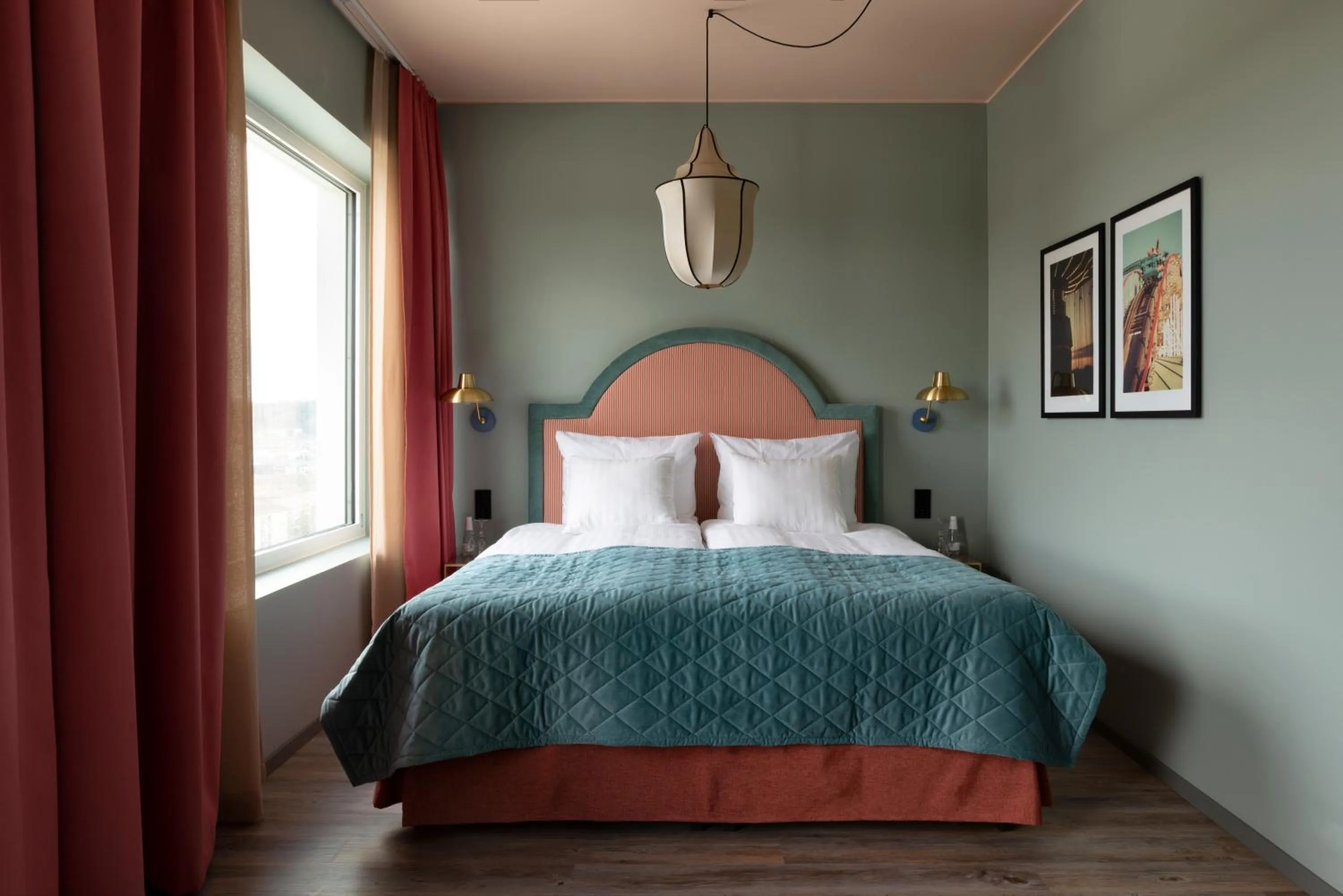 Family King Room with Single and Sofa Bed in Best Western Plus Åby Hotel