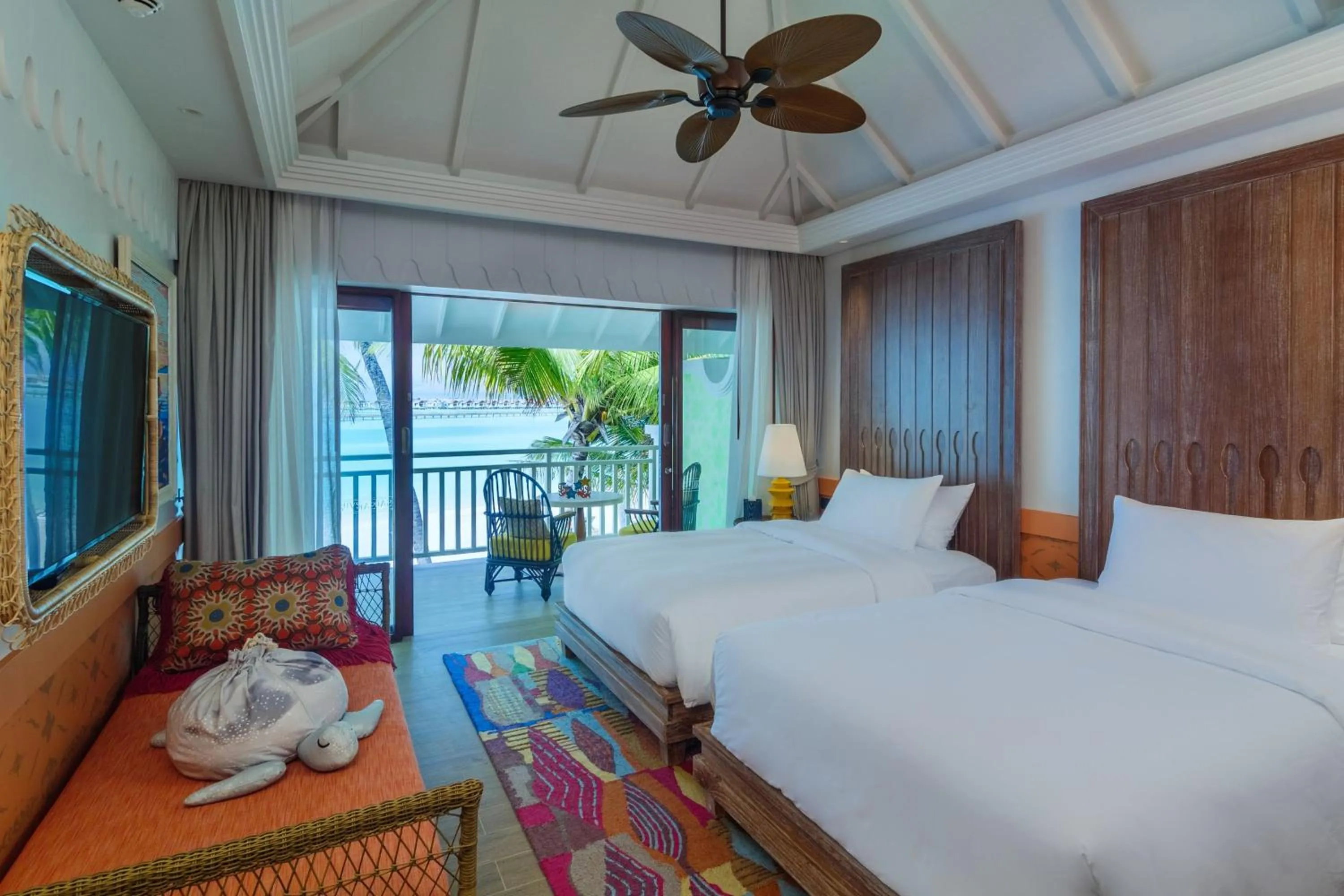 Twin Sky Room in SAii Lagoon Maldives, Curio Collection By Hilton