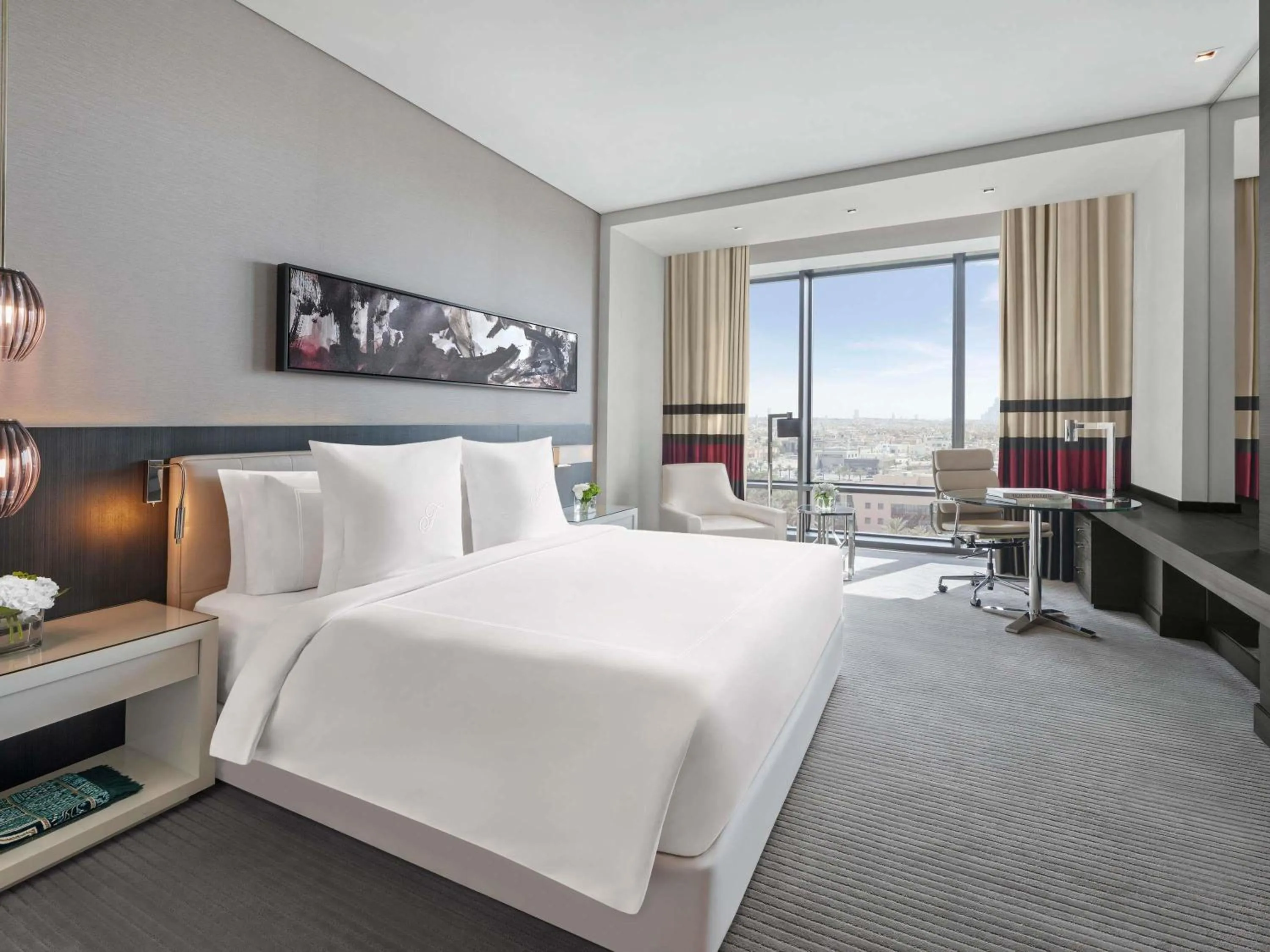 Deluxe King Room - single occupancy - Non-Smoking in Fairmont Riyadh