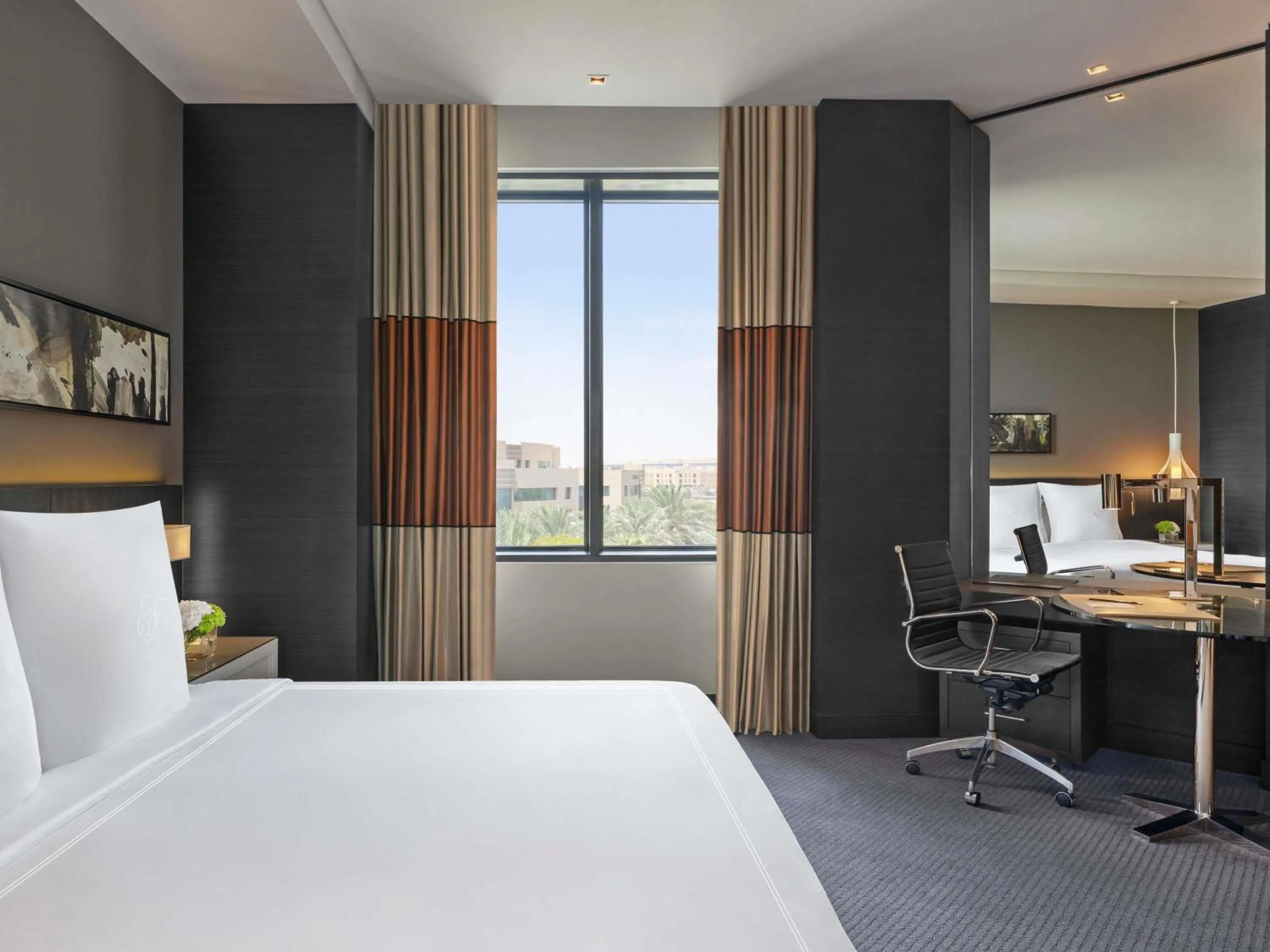 Junior King Suite - Smoking in Fairmont Riyadh