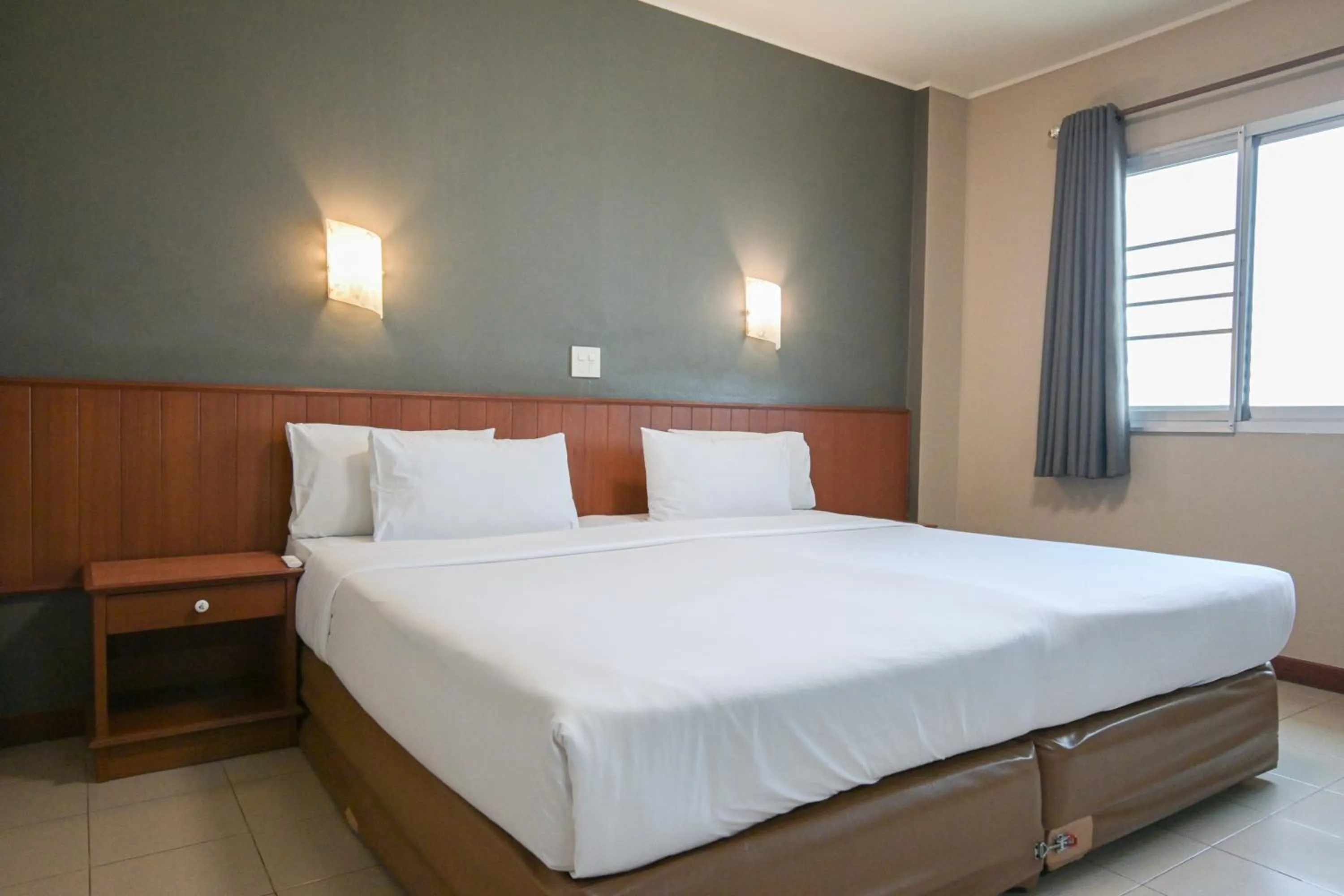 Superior Double Room in Rattana Park Hotel