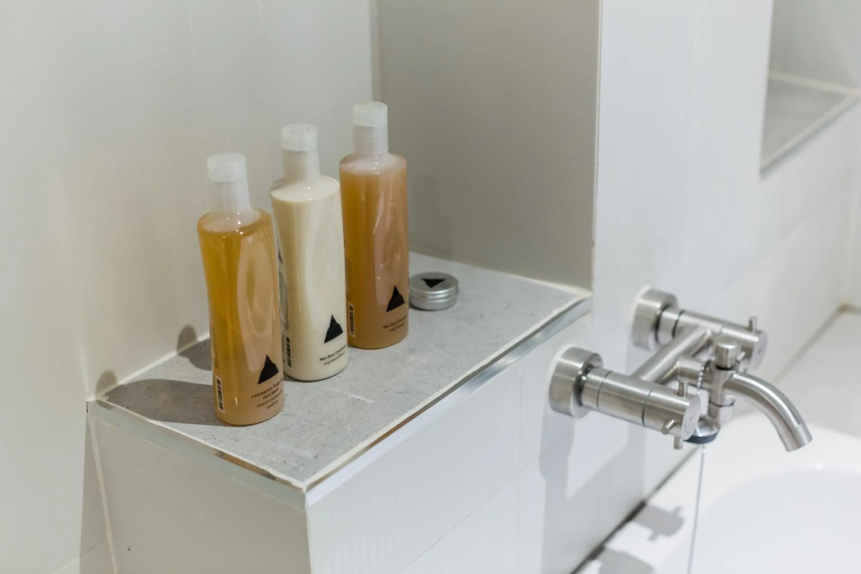 Deluxe Double Room with Bath in Phimai Paradise Boutique Hotel