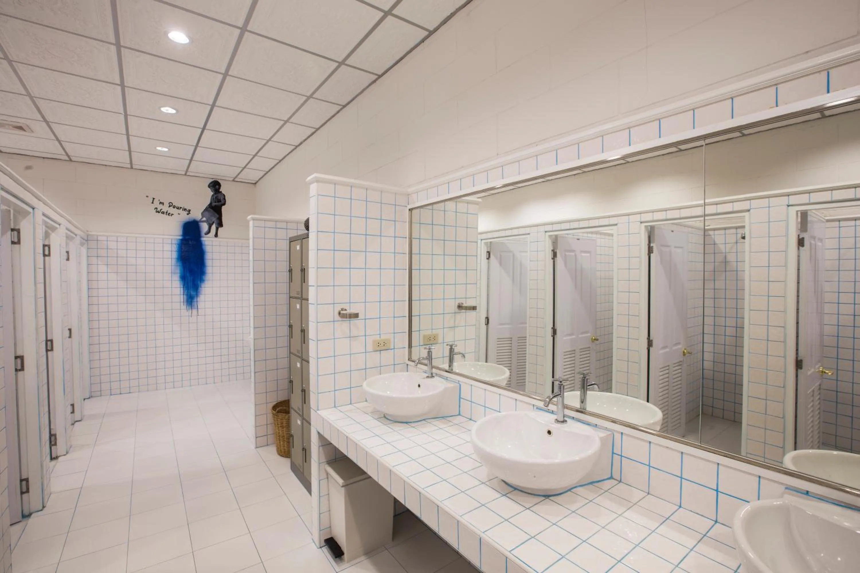 Queen Room with Shared Bathroom in Azure Hostel Bangkok