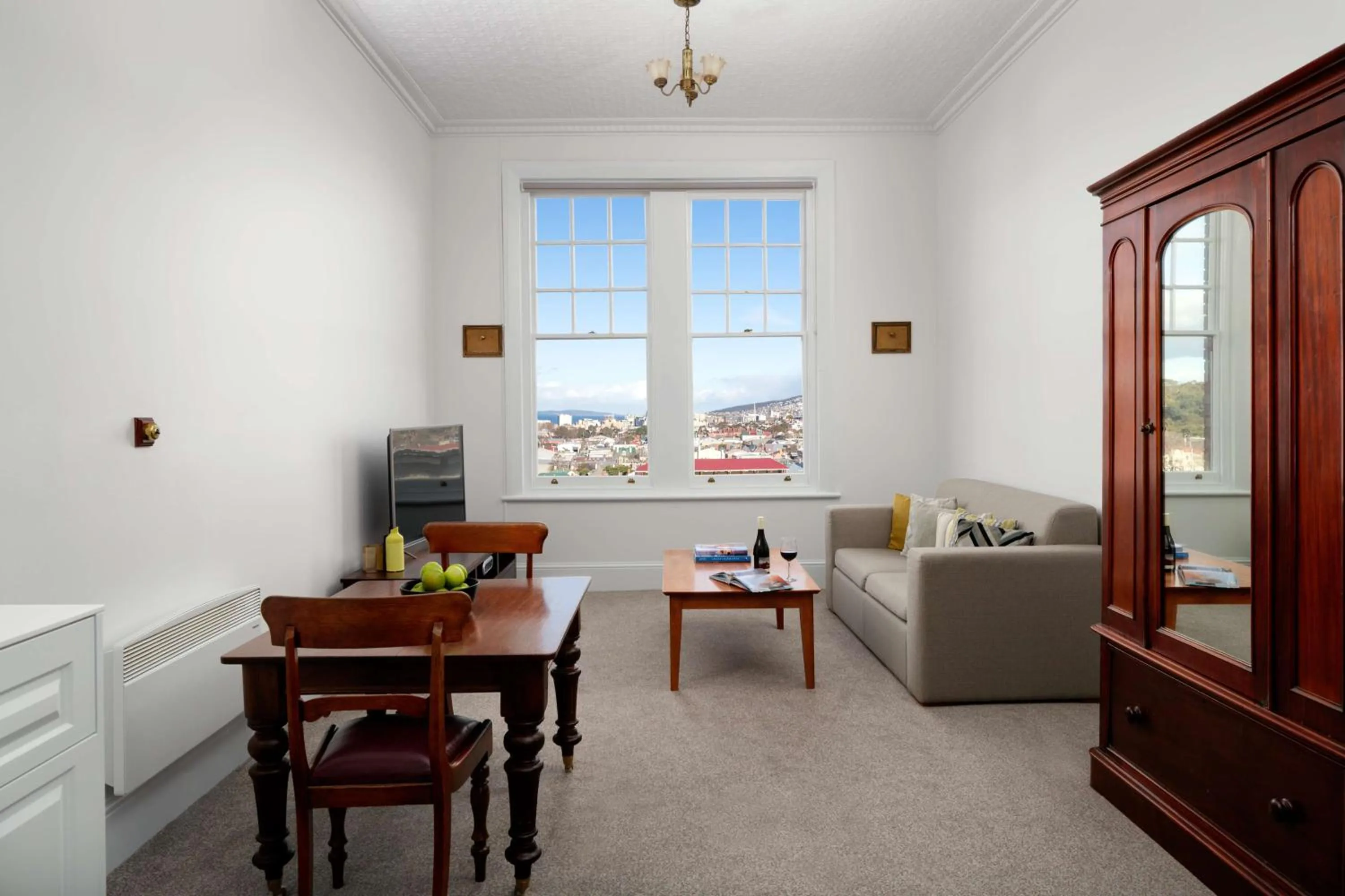 One-Bedroom Suite in Rydges Hobart