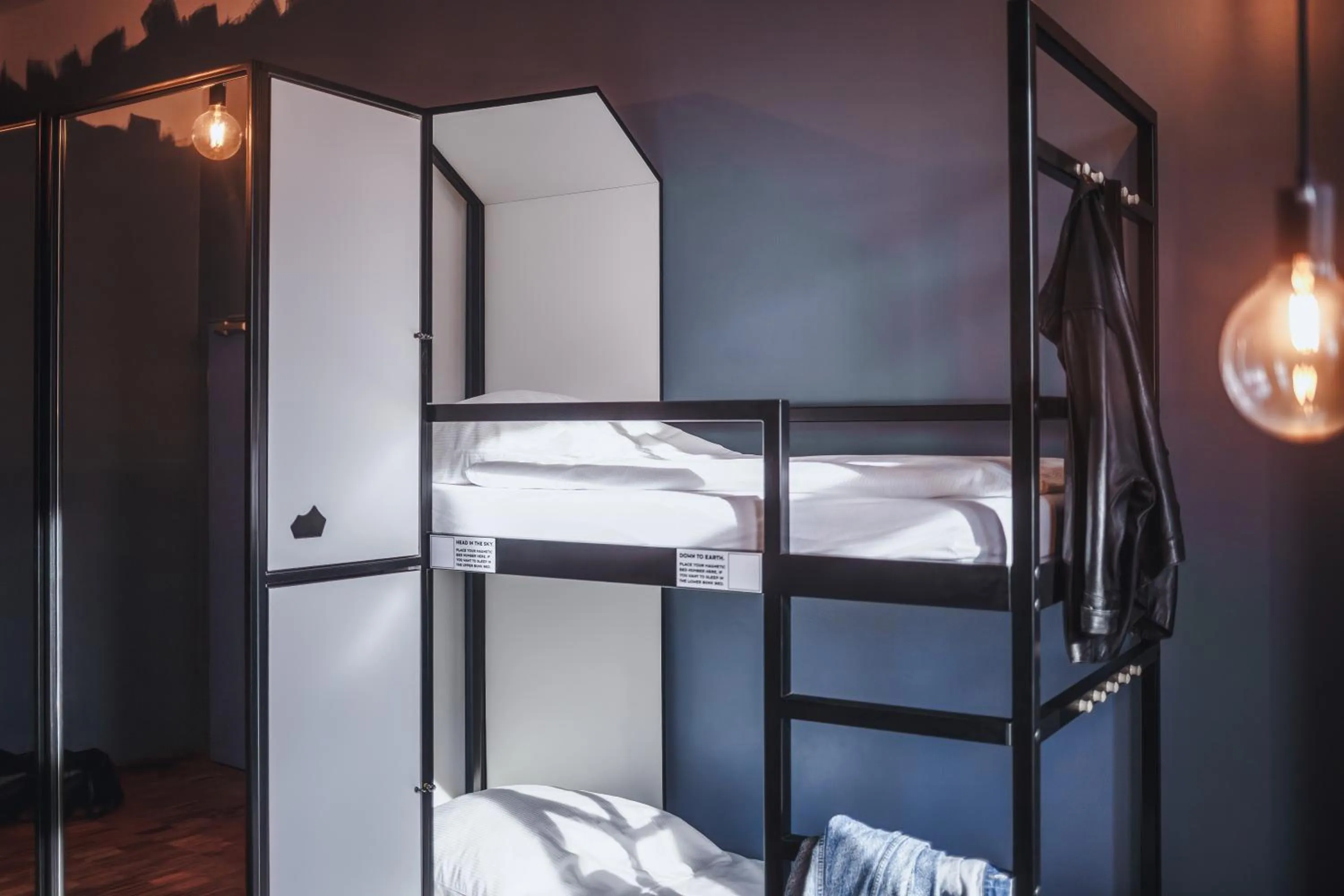 Twin Room with Shared Bathroom in The Circus Hostel