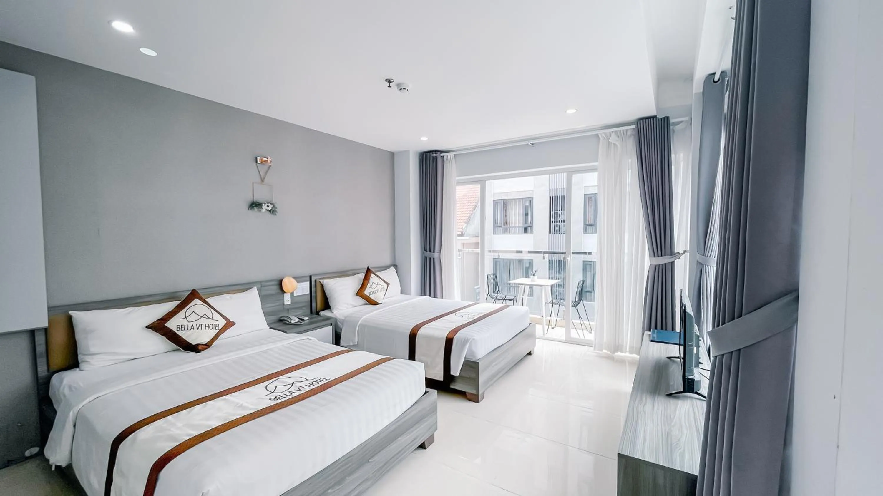 Family Room with Garden View in BELLA VT HOTEL