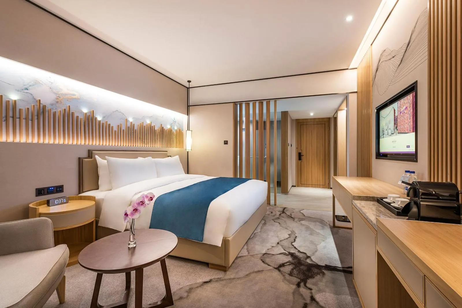 Standard King Room - single occupancy in Mercure Chengdu Huapaifang