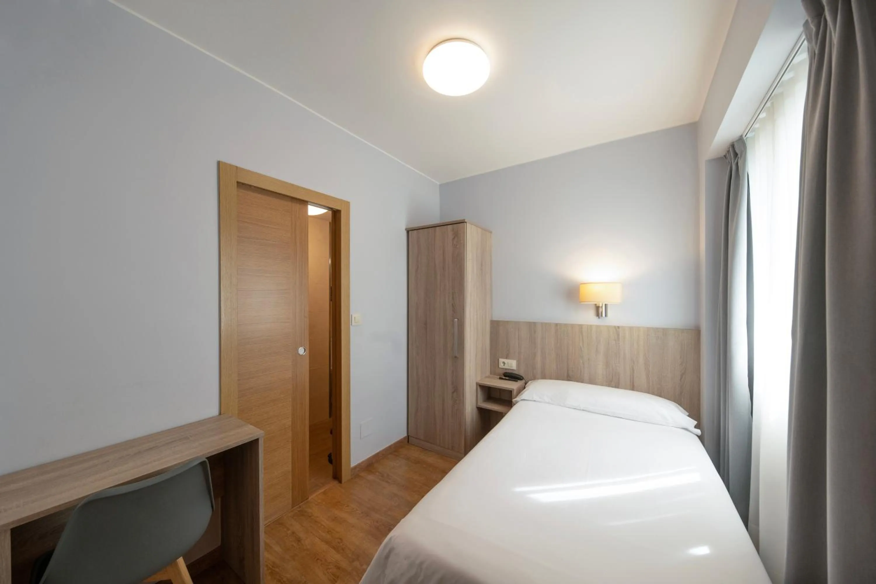 Single Room in Hotel Pantón