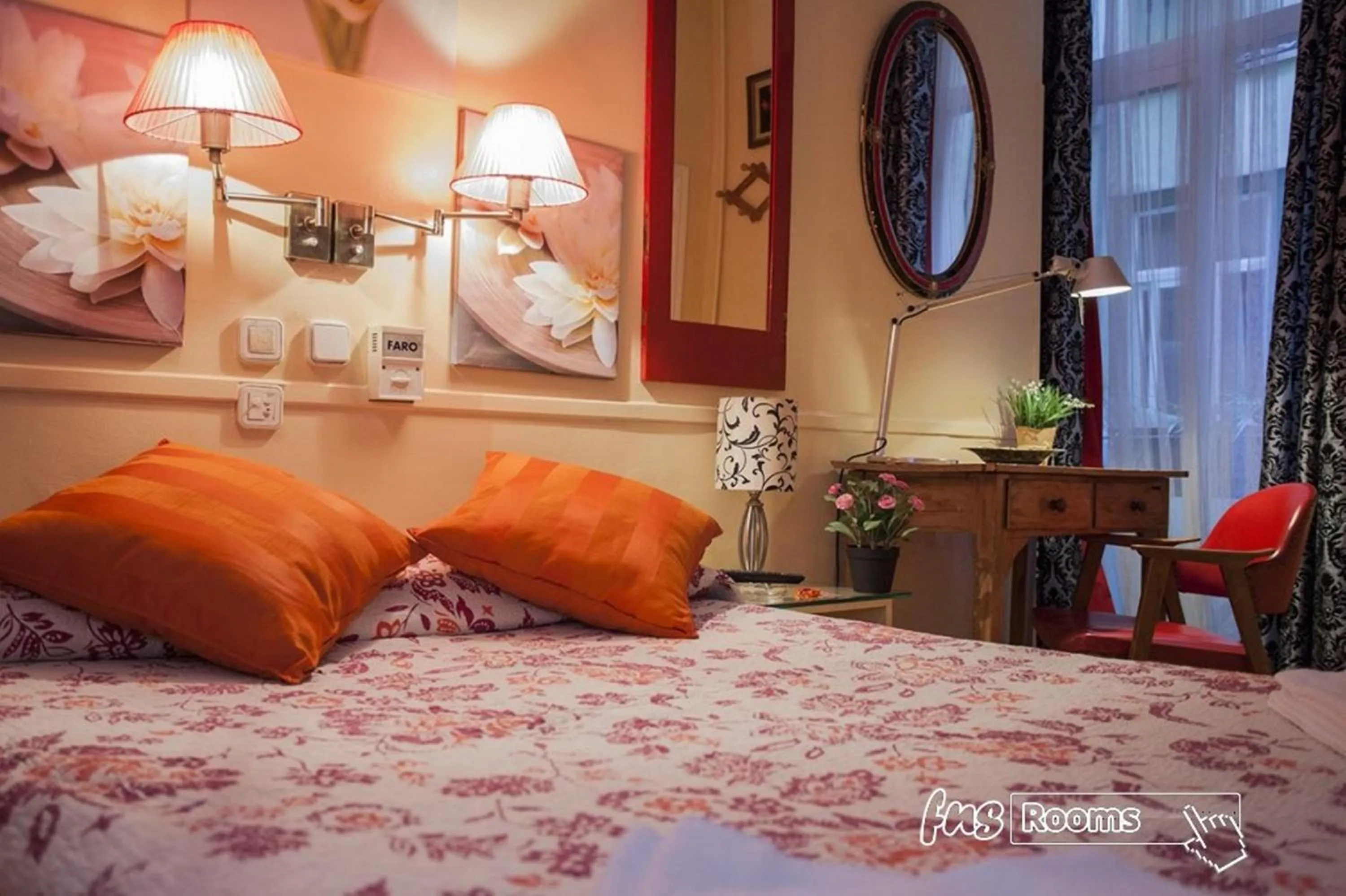 Double Room in Hostal La Fontana