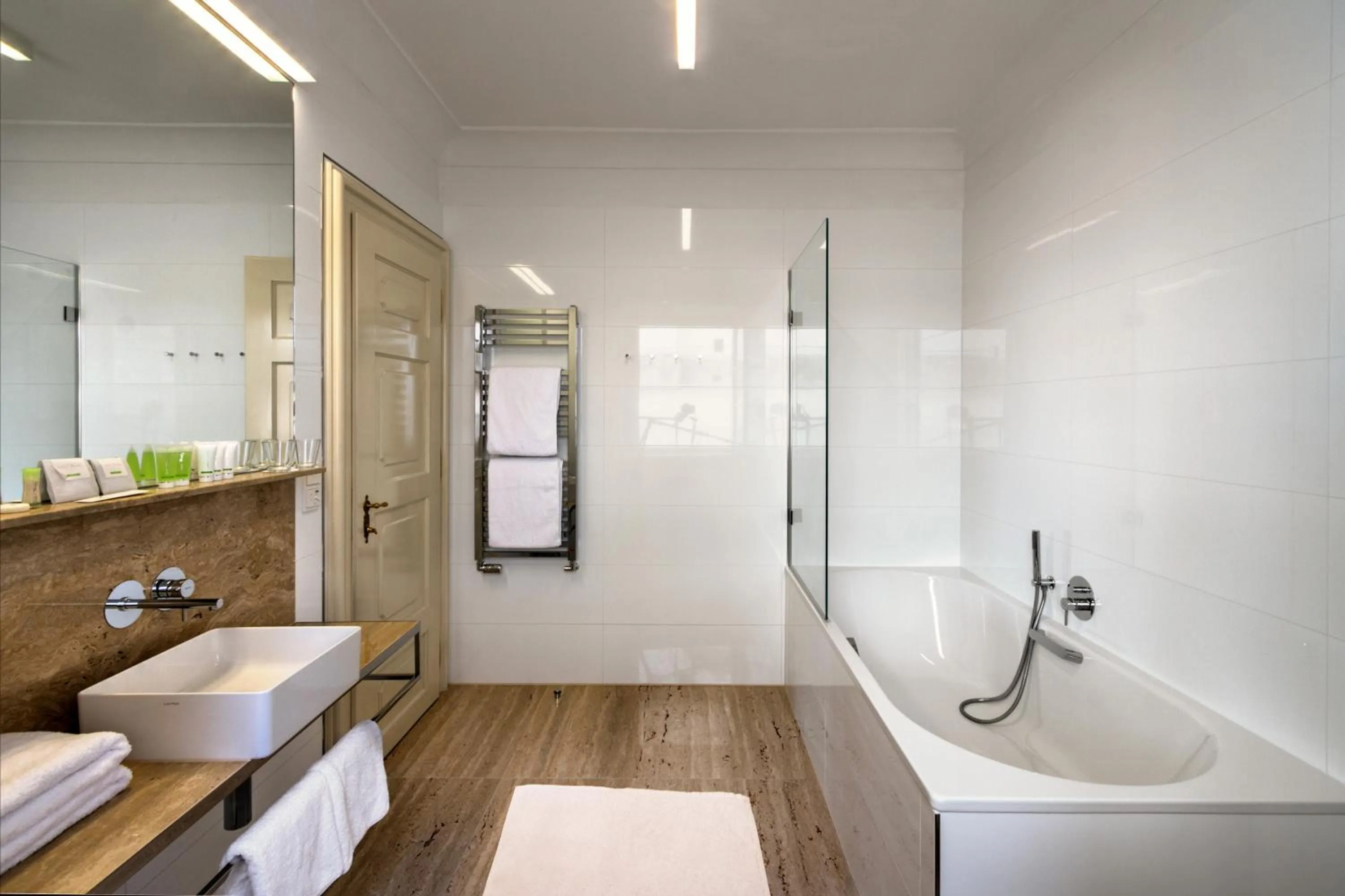 Deluxe Double Room in Golden Star