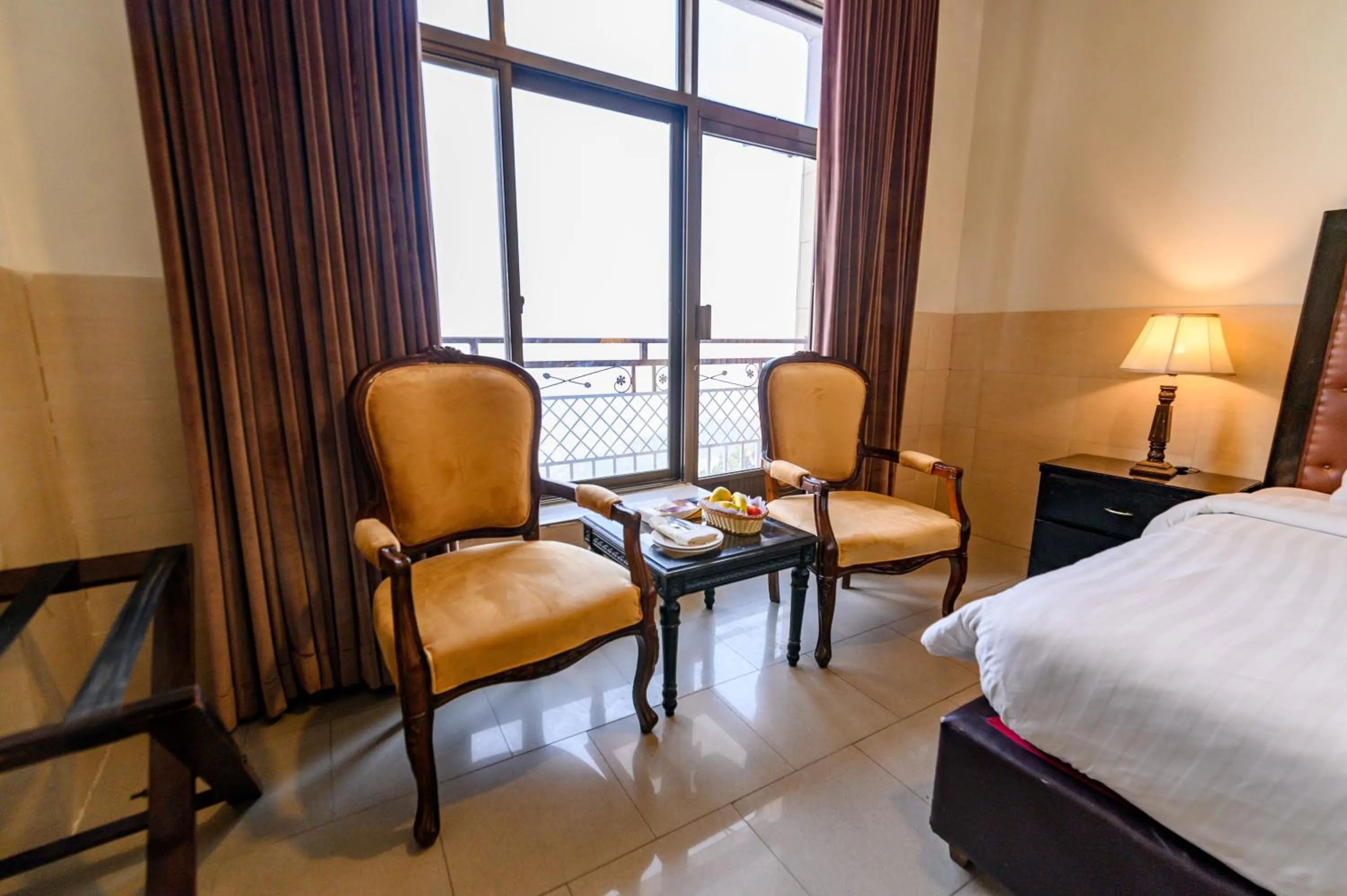 Deluxe Room in Hotel One Mall Road Murree