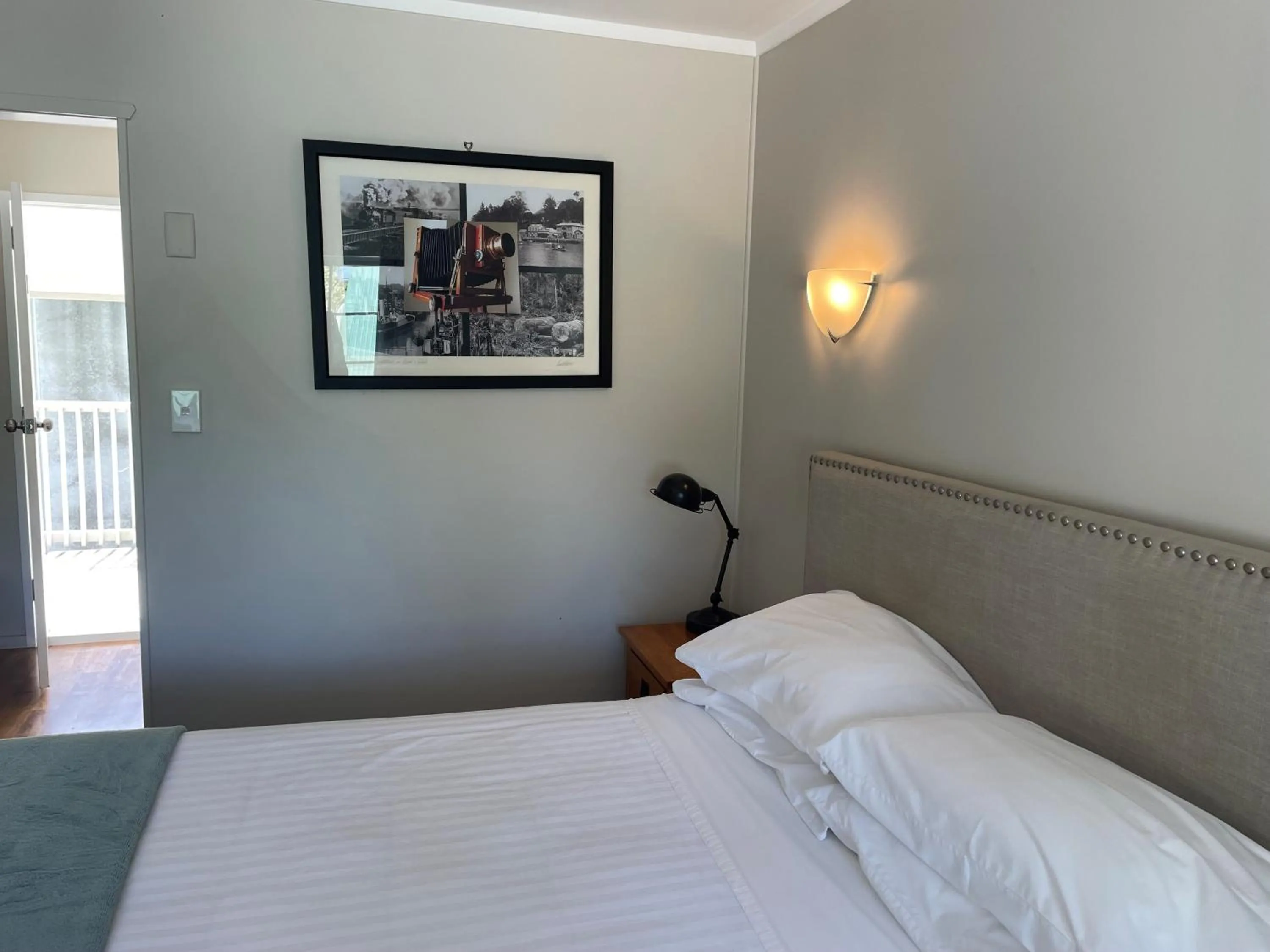 Classic Double Room in Bridgehouse Lodge