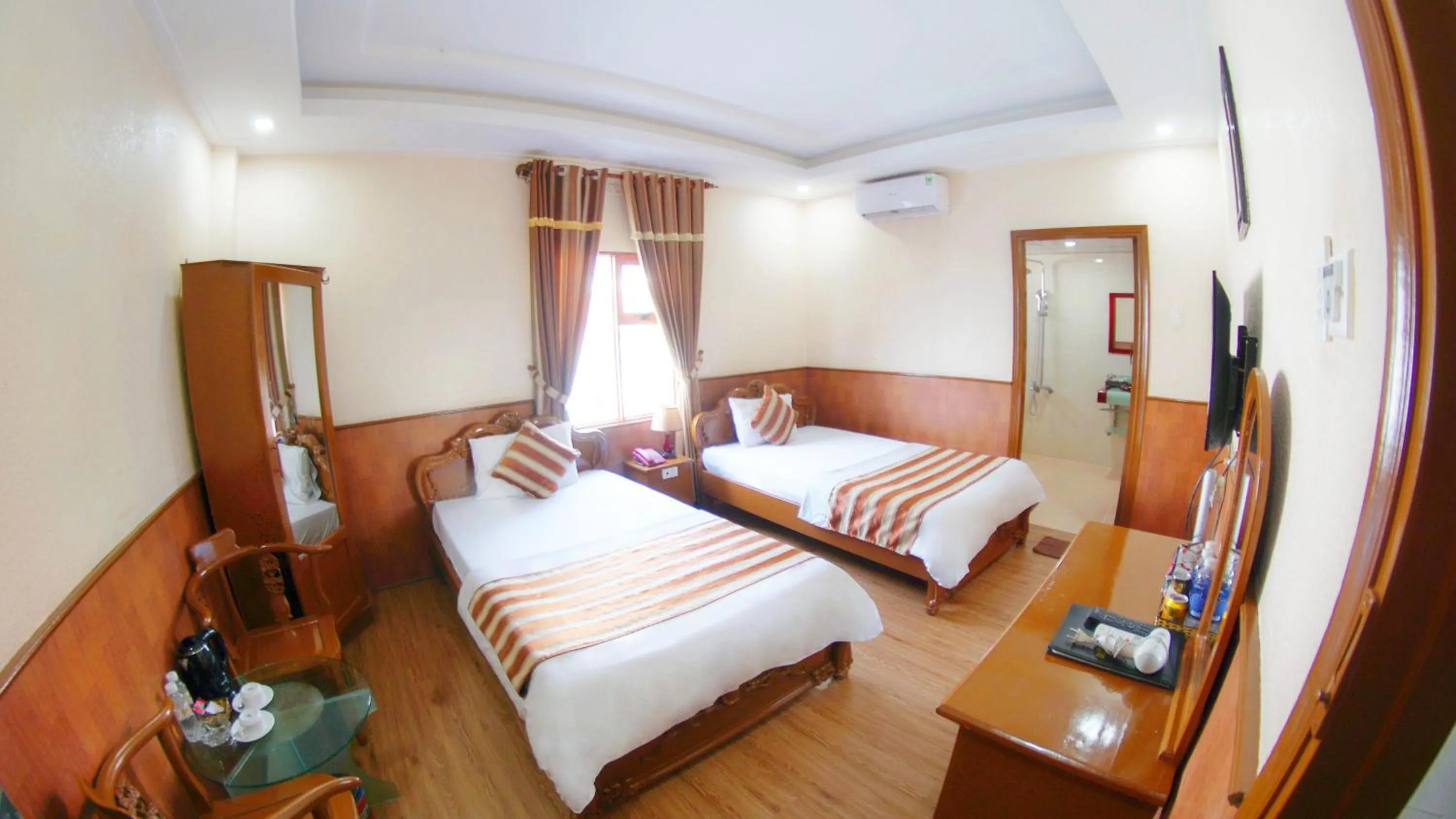 Superior Twin Room in Kieu Anh Hotel Vung Tau