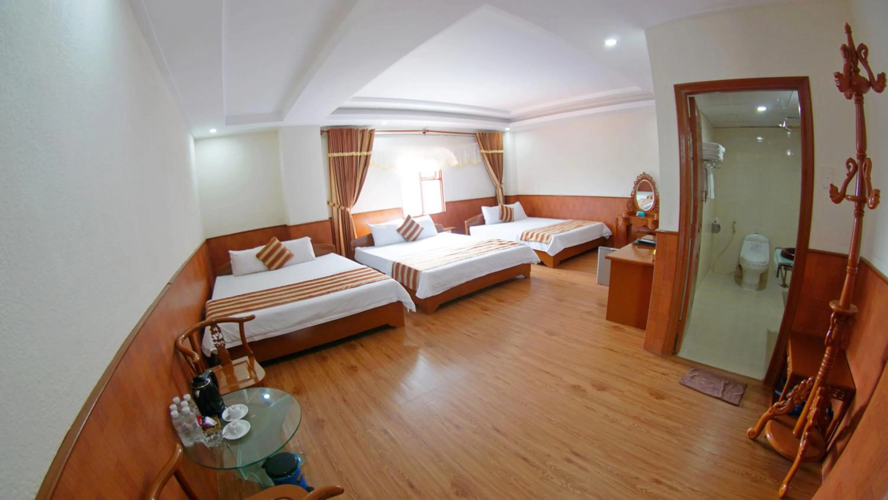 Family Room with Bath in Kieu Anh Hotel Vung Tau