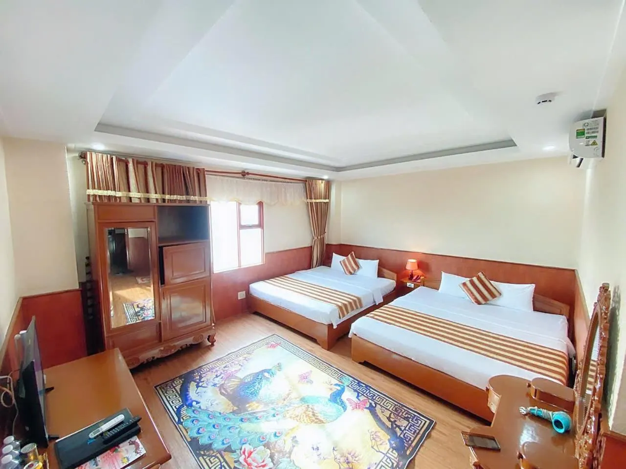 Deluxe Twin Room in Kieu Anh Hotel Vung Tau
