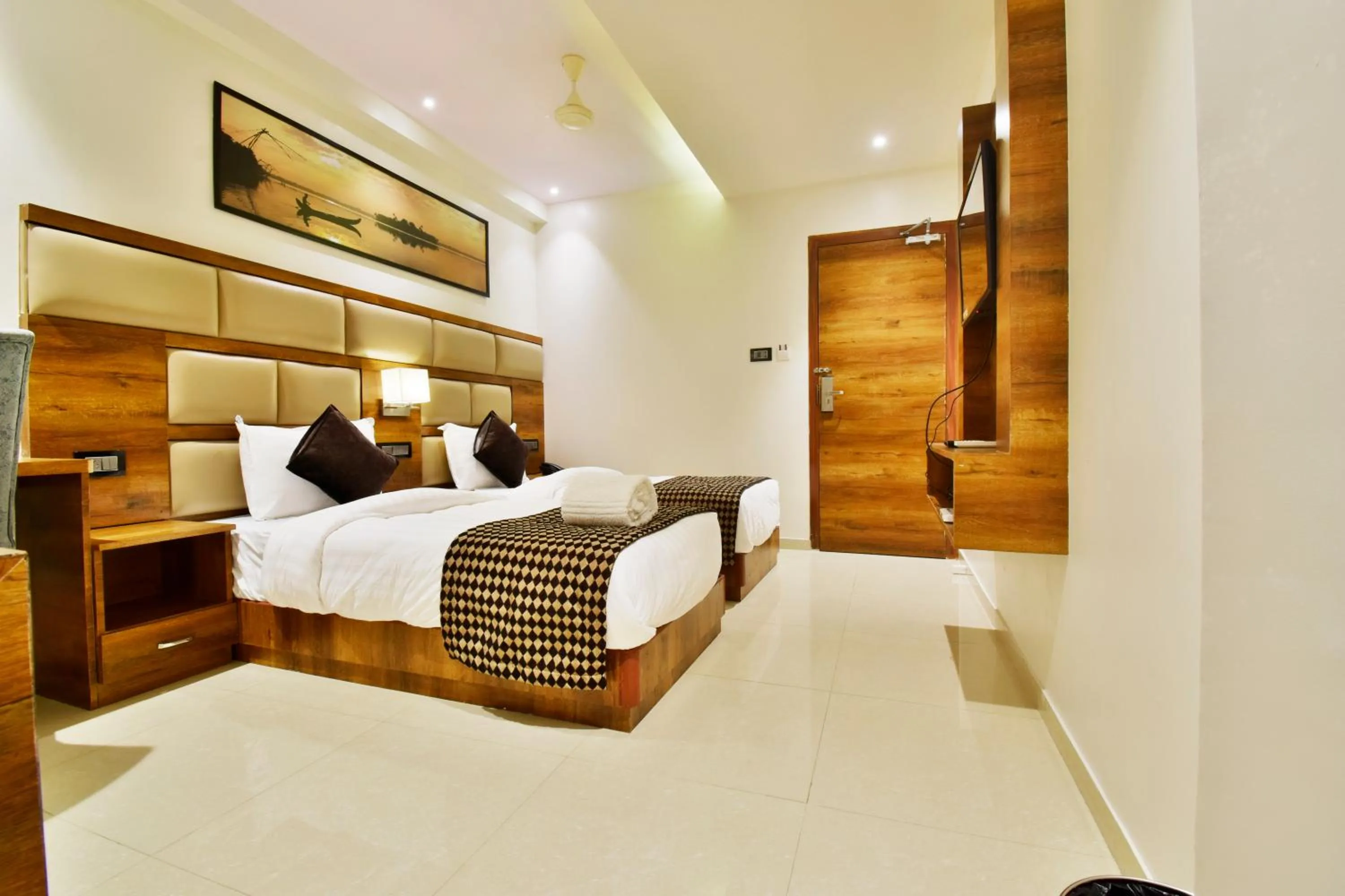 Deluxe Double or Twin Room - single occupancy in Aura One Hotel