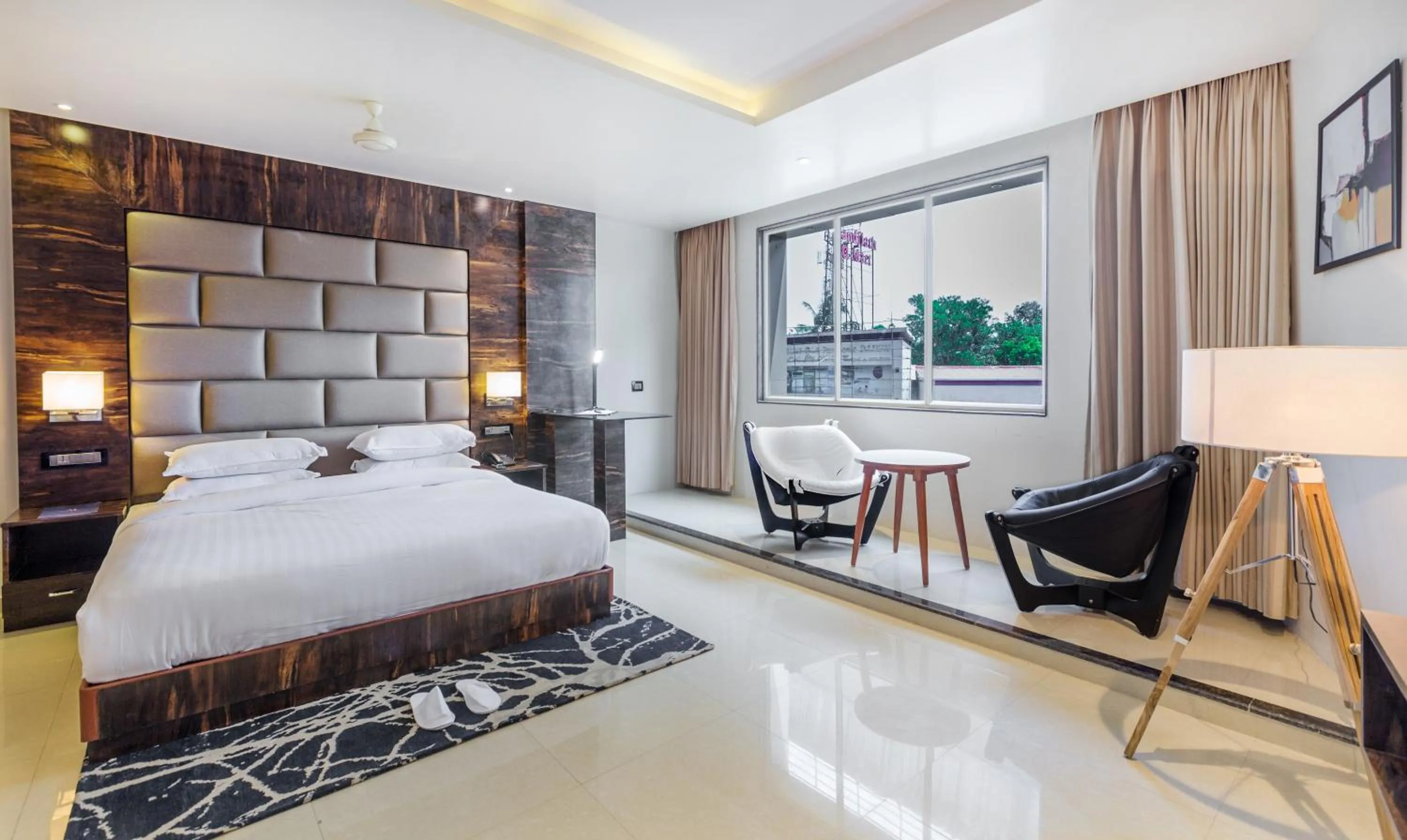 Deluxe King Studio - single occupancy in Aura One Hotel