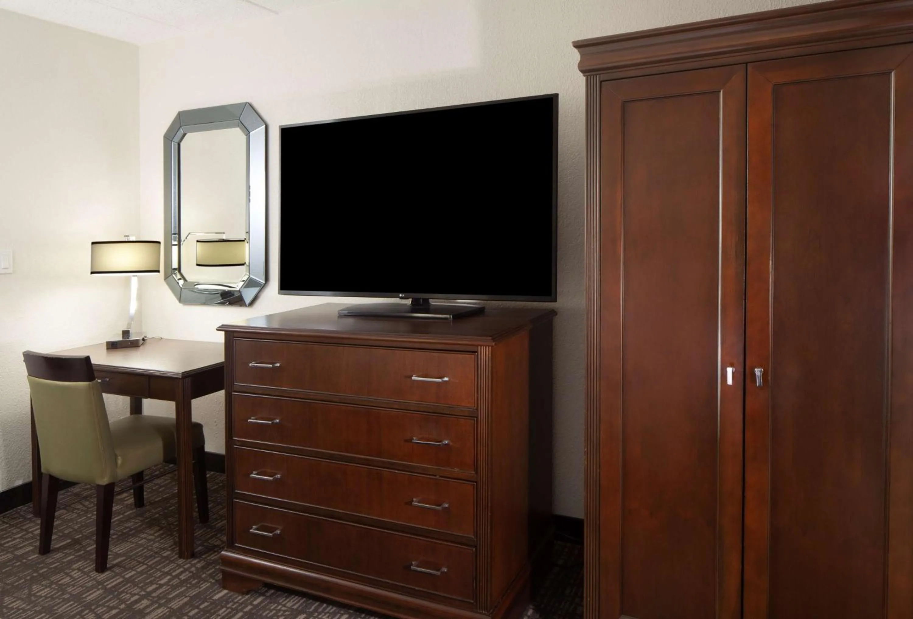 Two-Room King Suite - Non-Smoking in Embassy Suites by Hilton Philadelphia Airport