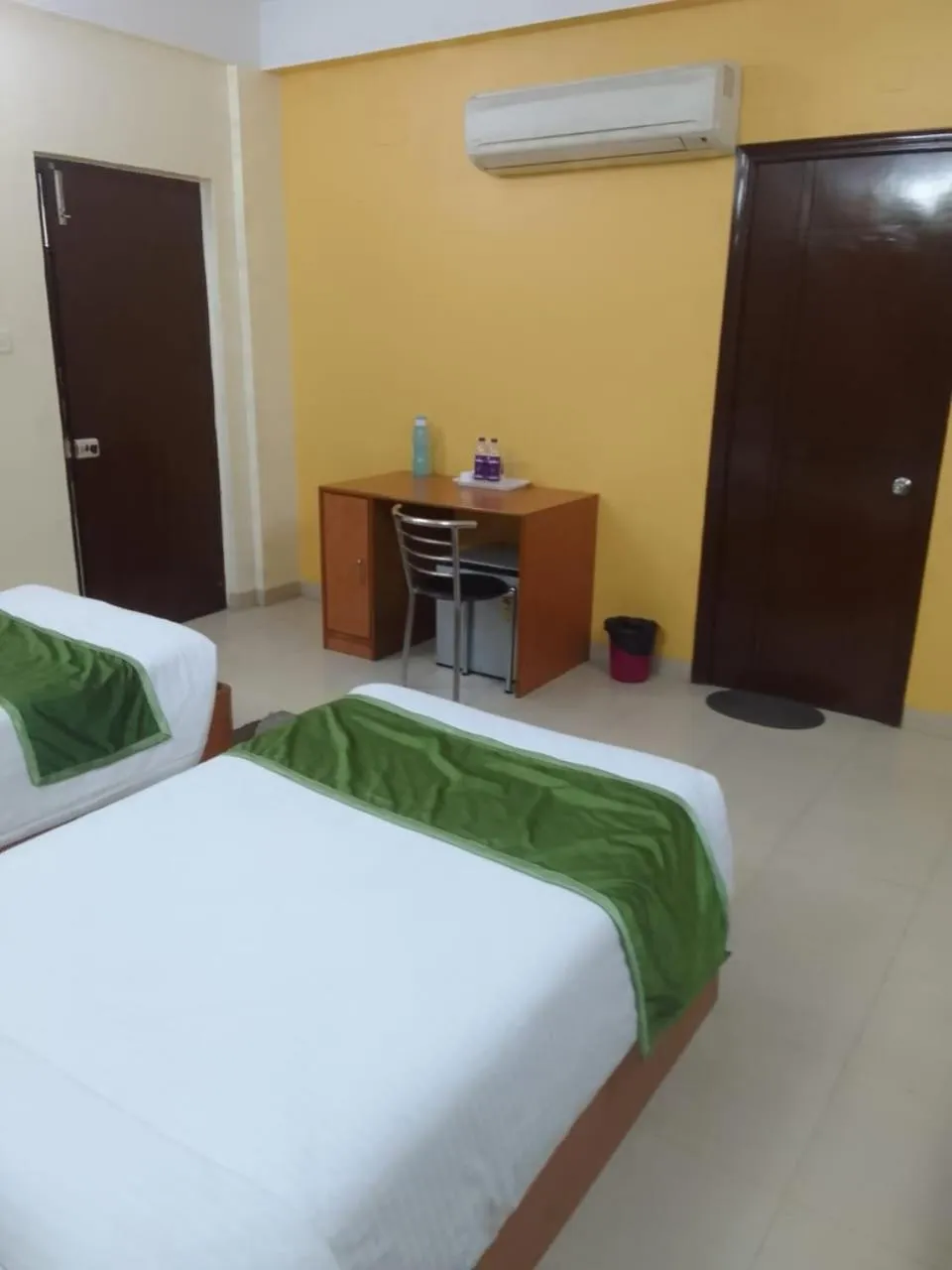 Small Double or Twin Room - single occupancy in 55 B