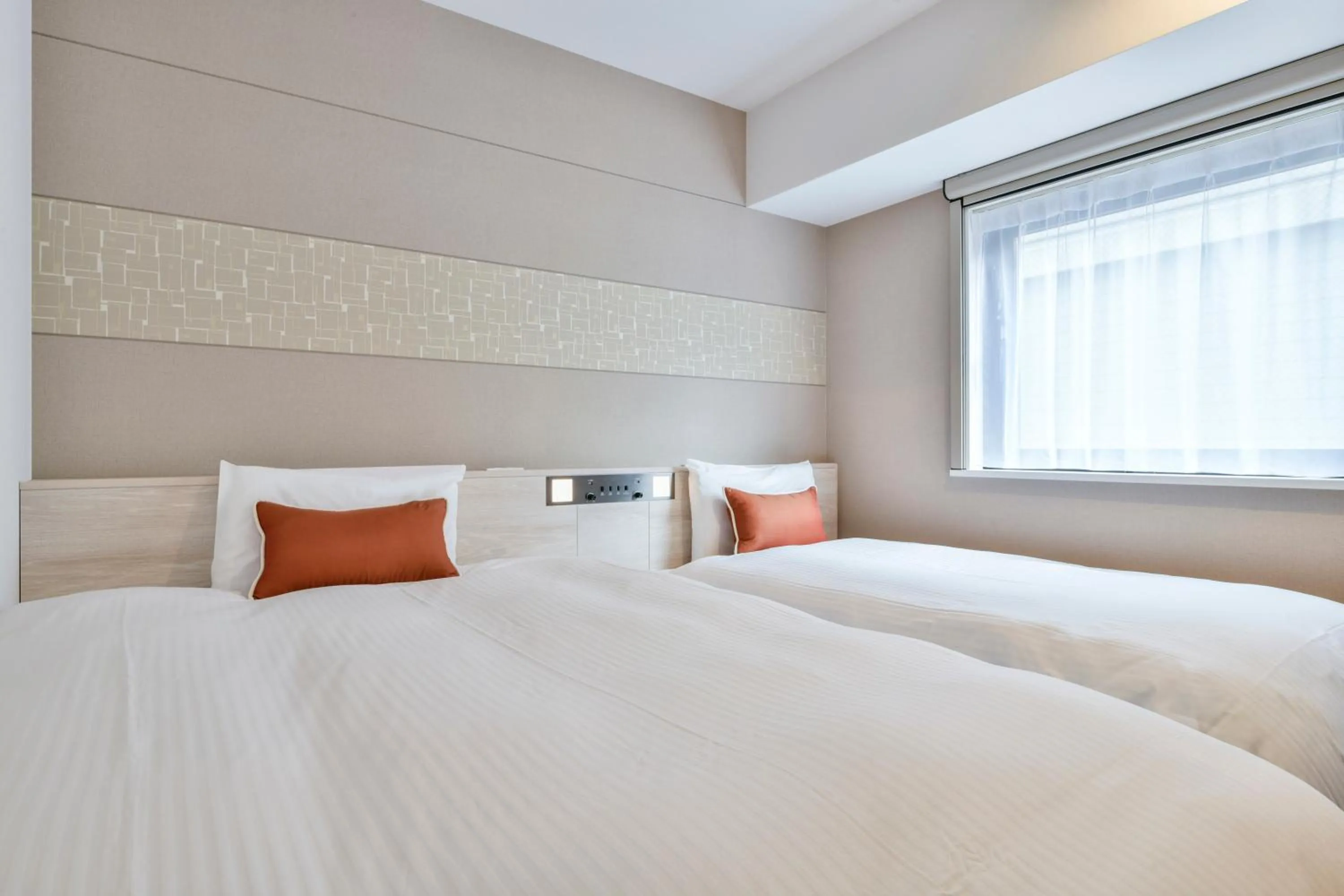 Studio Twin Room - Non-Smoking in Vessel Inn Chiba Station