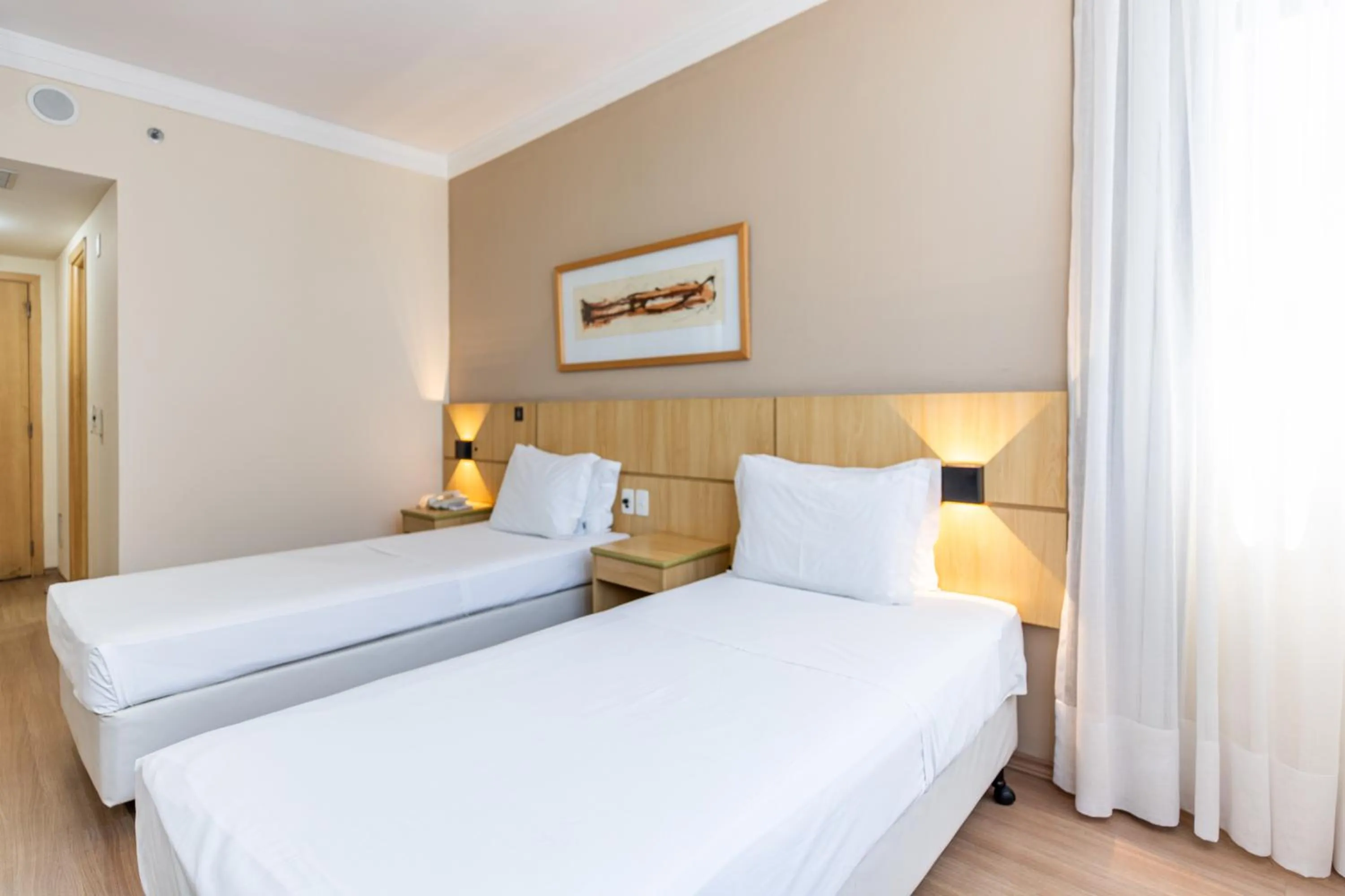 Twin Room - single occupancy in Victory Business Hotel