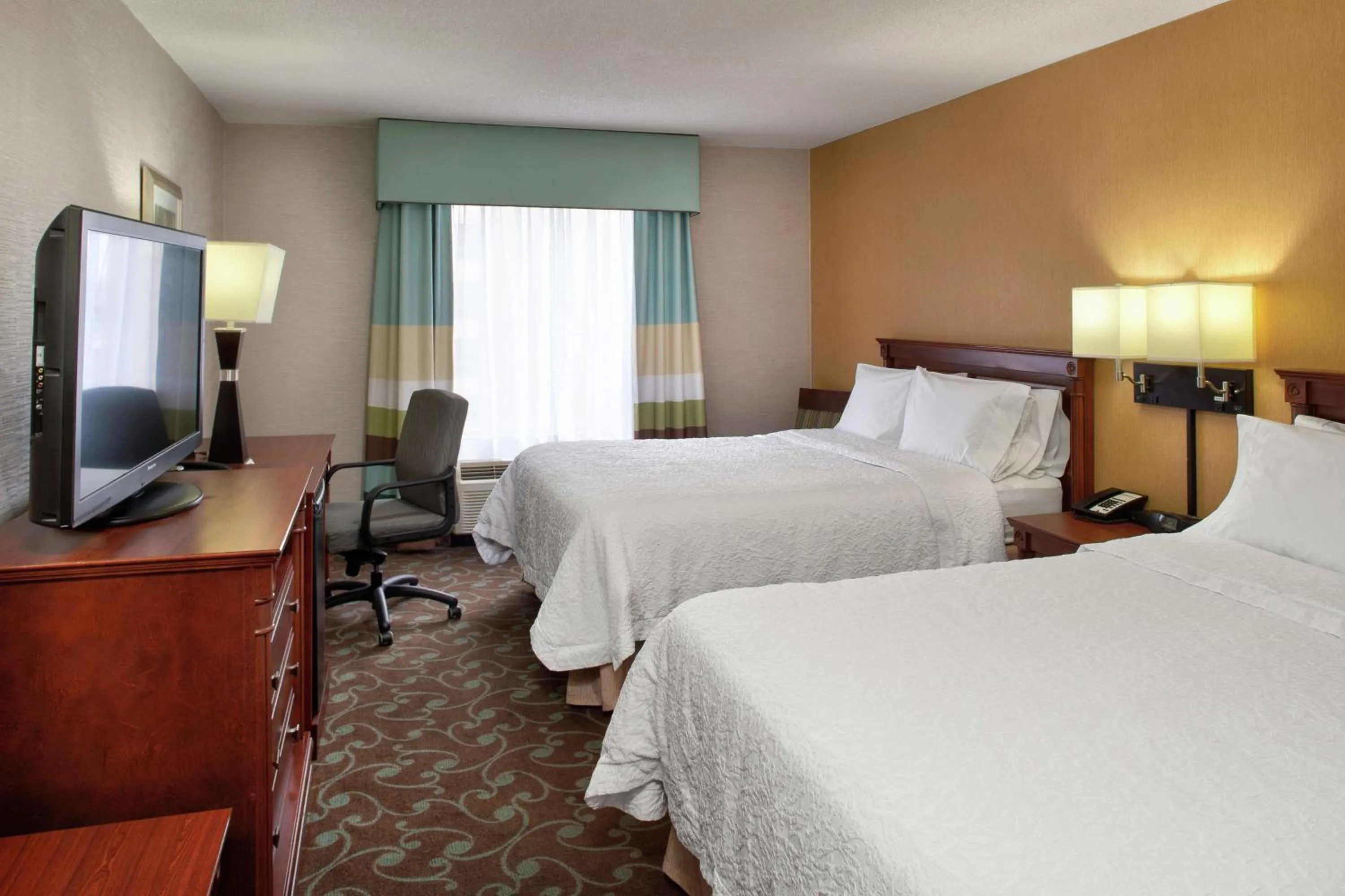 Room with Two Queen Beds - single occupancy - Non-Smoking in Hampton Inn & Suites by Hilton Toronto Airport