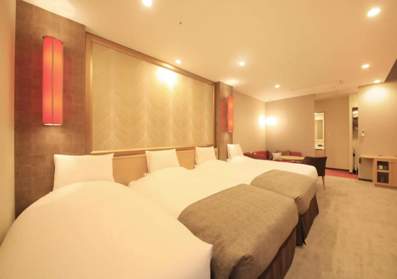 Grace Twin (4adults,4beds) with No Window - Non-Smoking - Semi Basement in Richmond Hotel Tokyo Mejiro