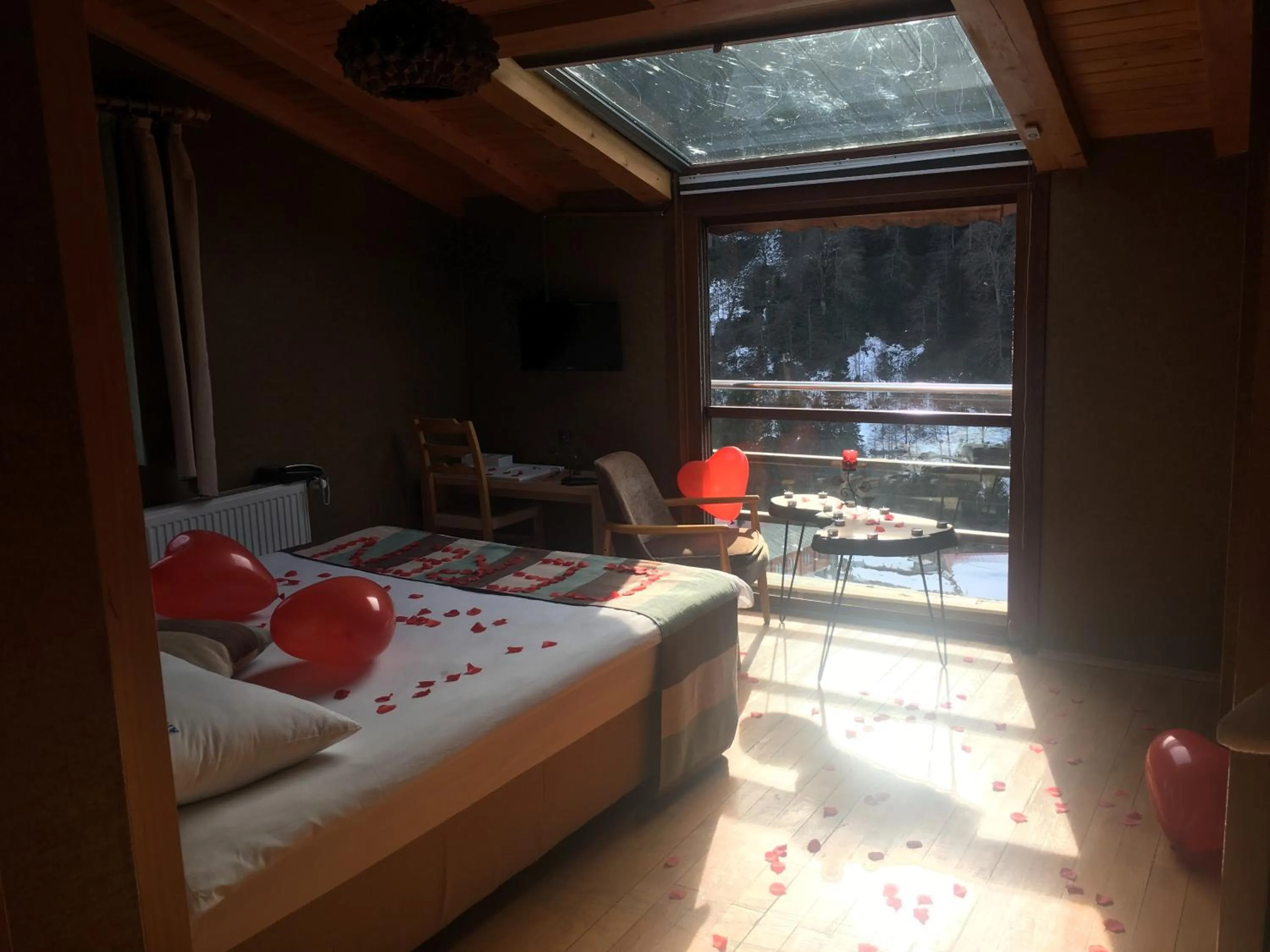 VIP Double Room with Mountain View in Ayderoom Hotel