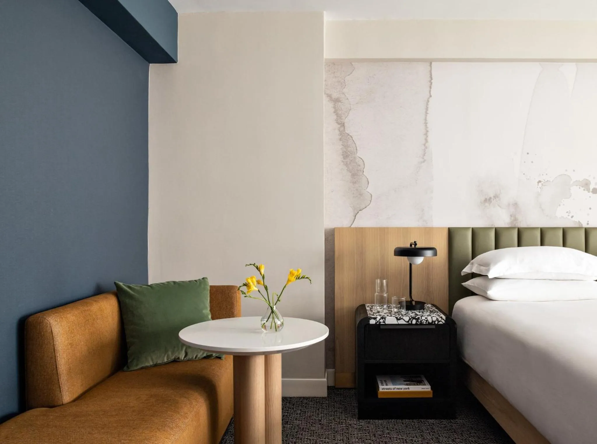 Premium Corner King Room in Kimpton Theta New York - Times Square by IHG