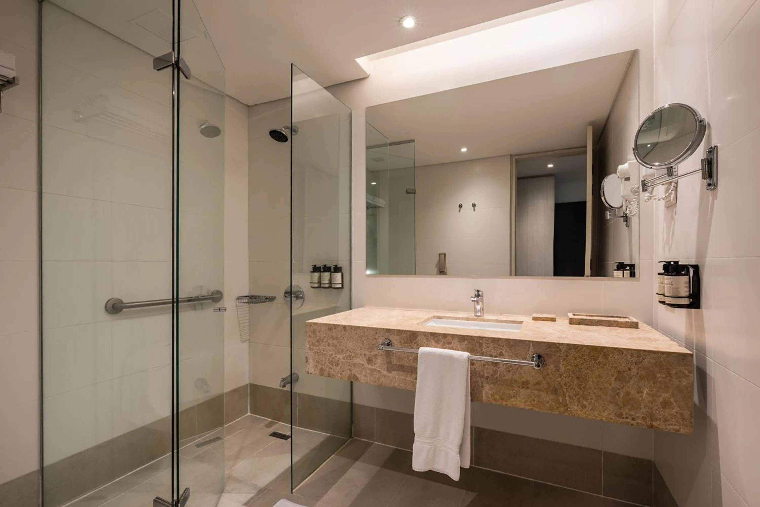 Twin Room in Hotel Estelar Square