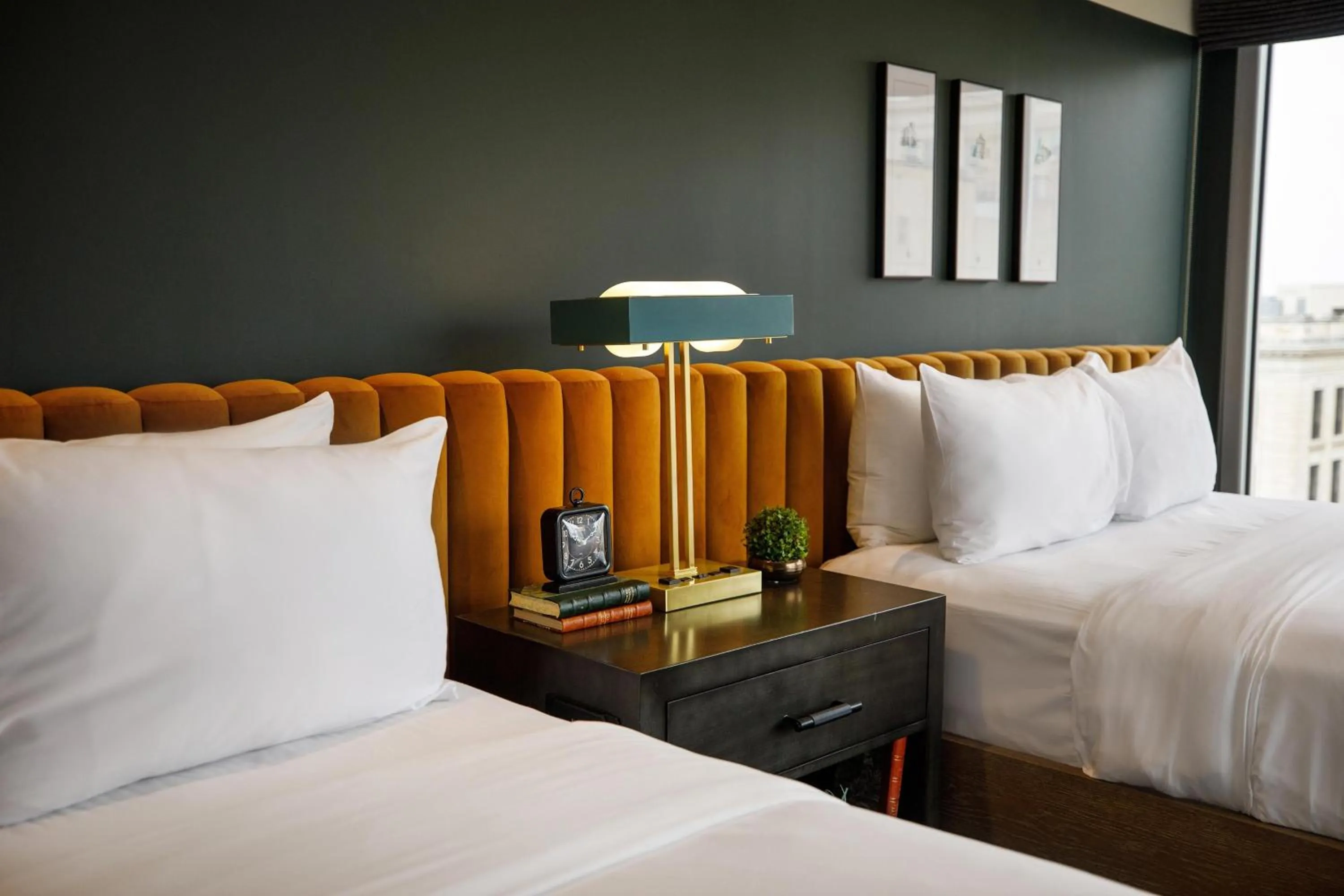 Deluxe Queen Room with Two Queen Beds in Cyrus Hotel, Topeka, a Tribute Portfolio Hotel