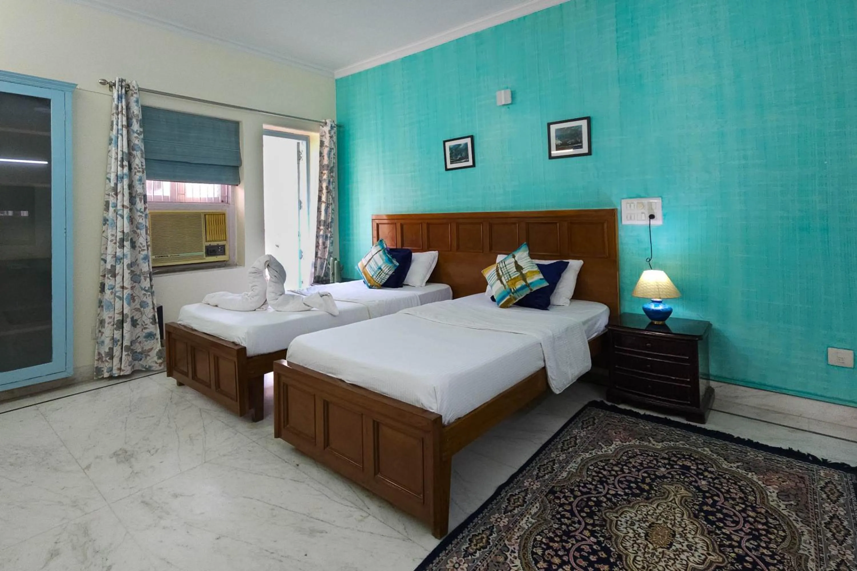 Blue Room in Prakash Kutir B&B