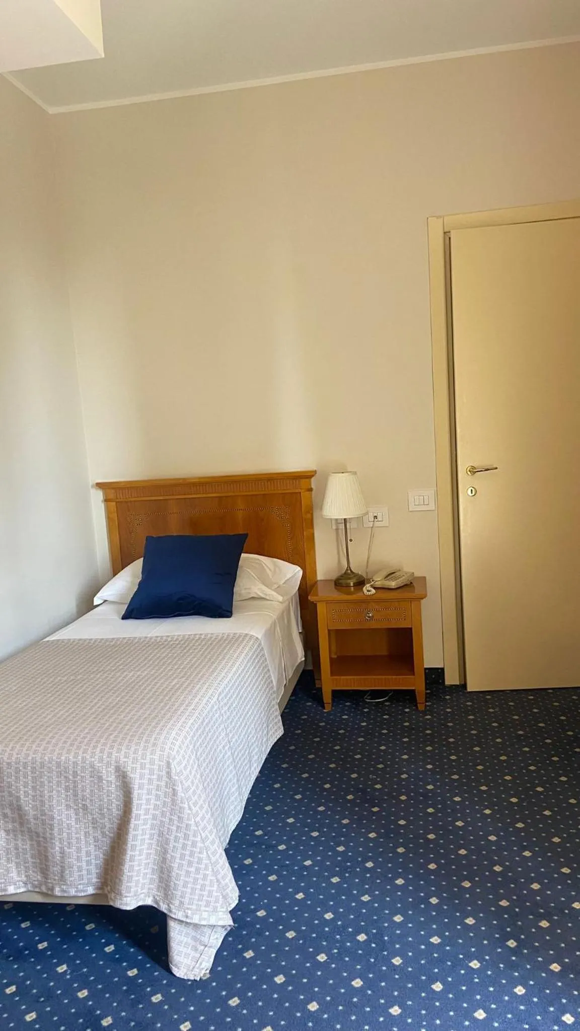 Single Room in Hotel Dorè