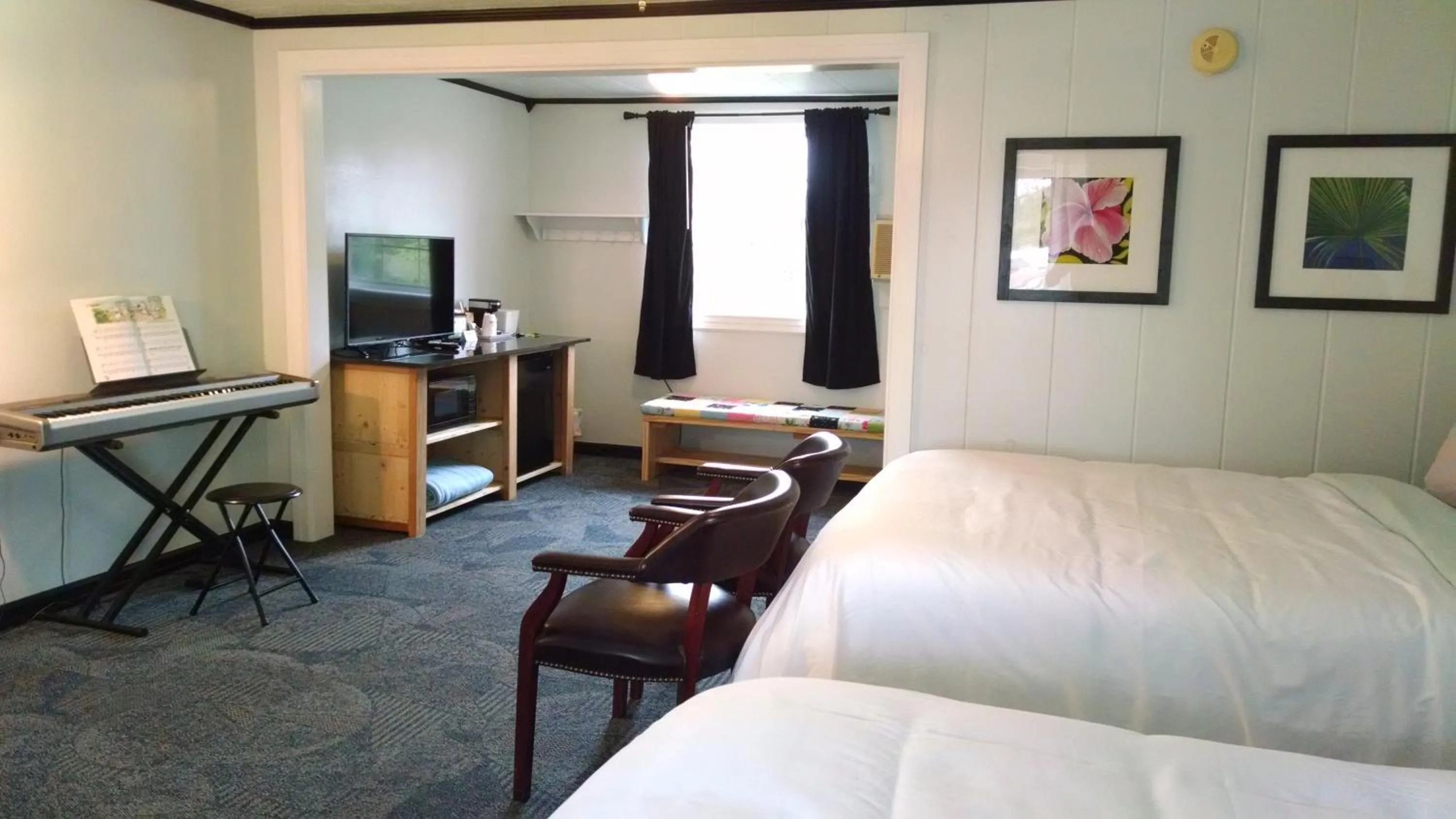 Junior Suite with Garden View in Murray Inn and Art Gallery