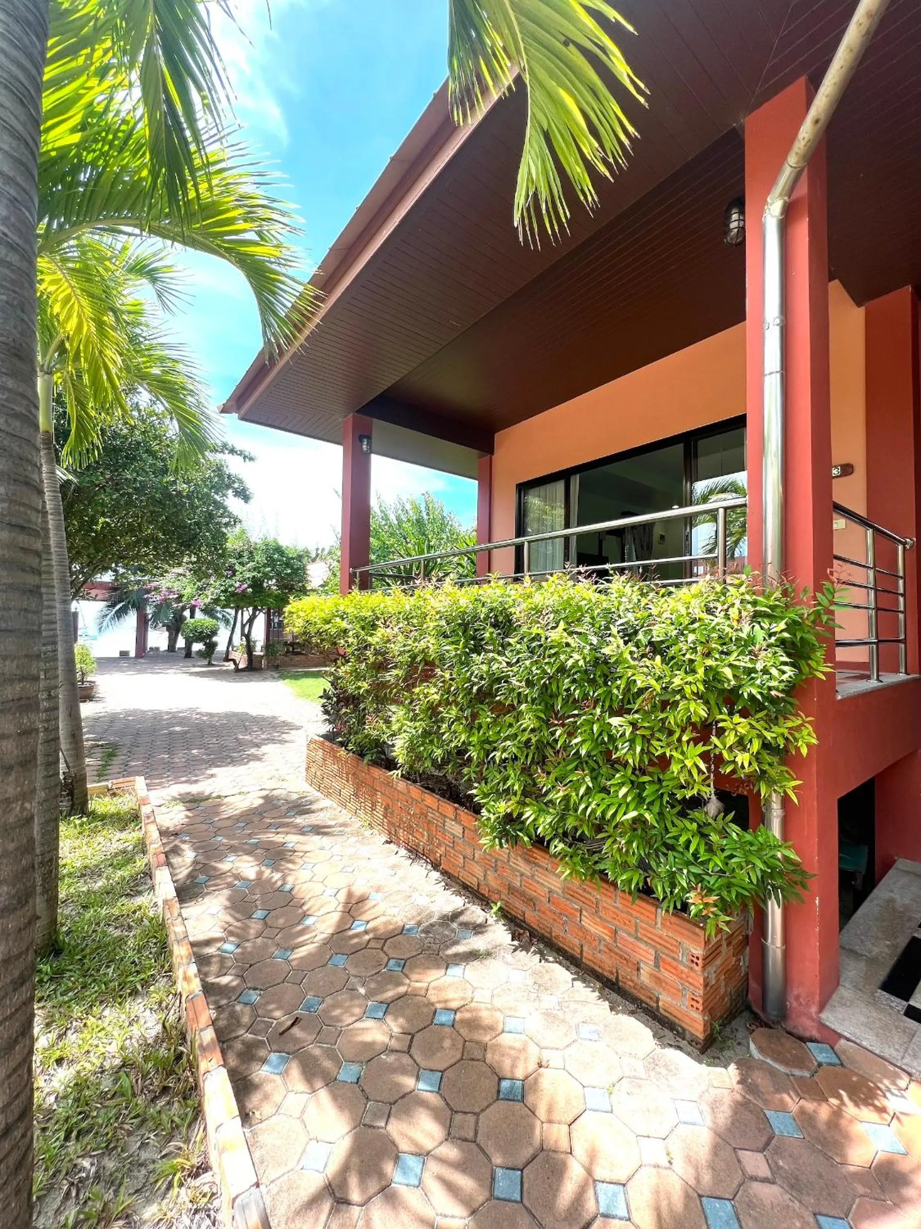 Superior Double Room with Balcony next to the beach in PS Thana Resort