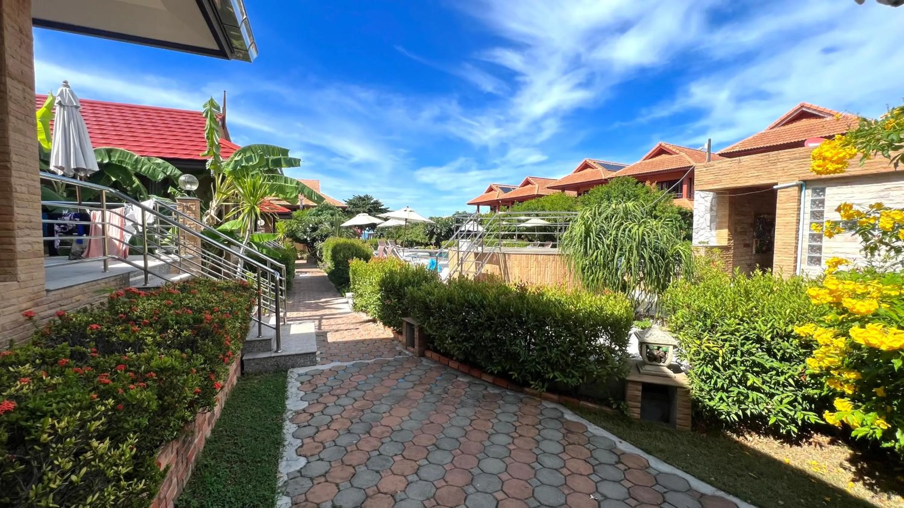 One-Bedroom Villa with Garden View in PS Thana Resort