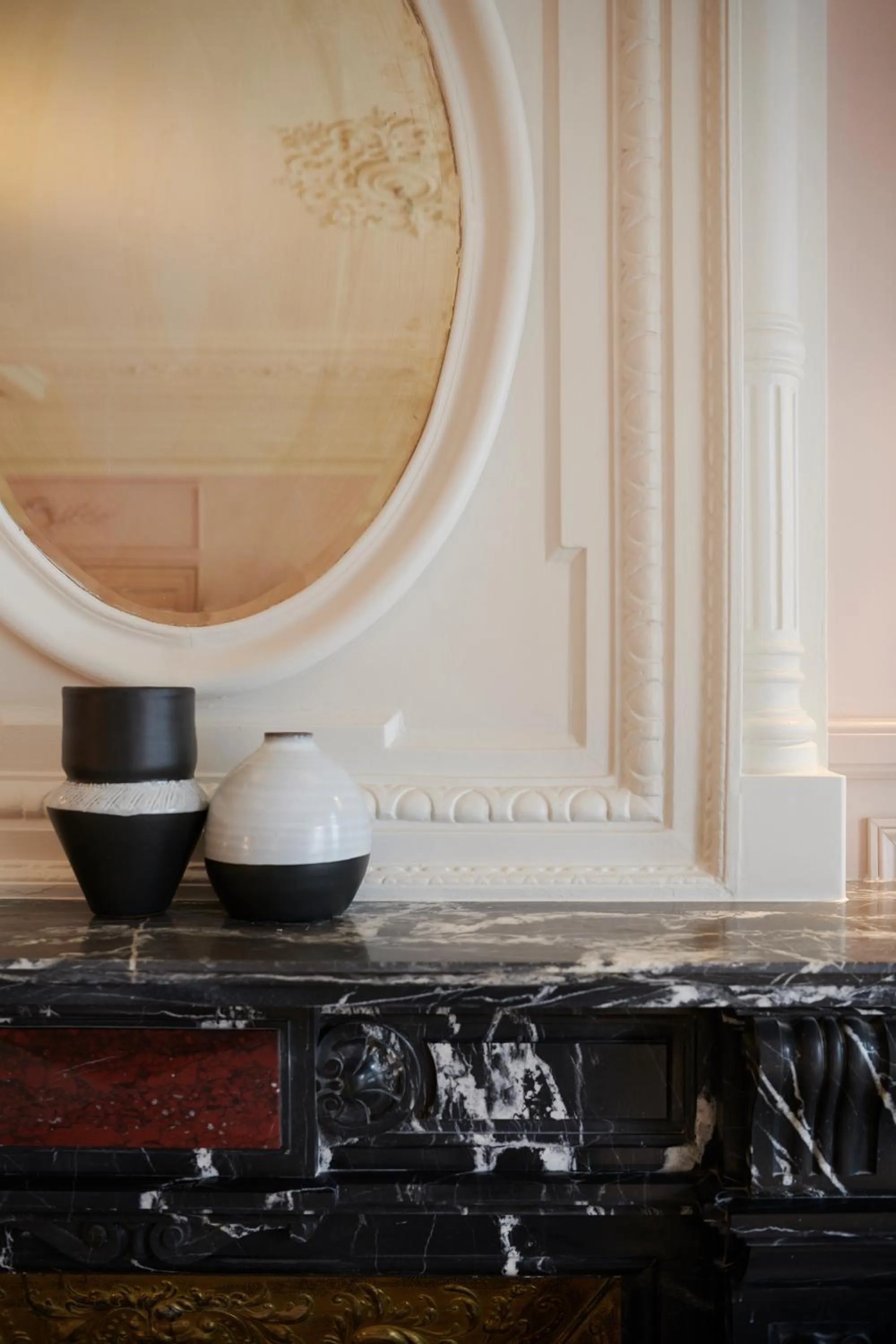 Deluxe & Junior Suite Connecting Rooms in Grand Powers Hotel