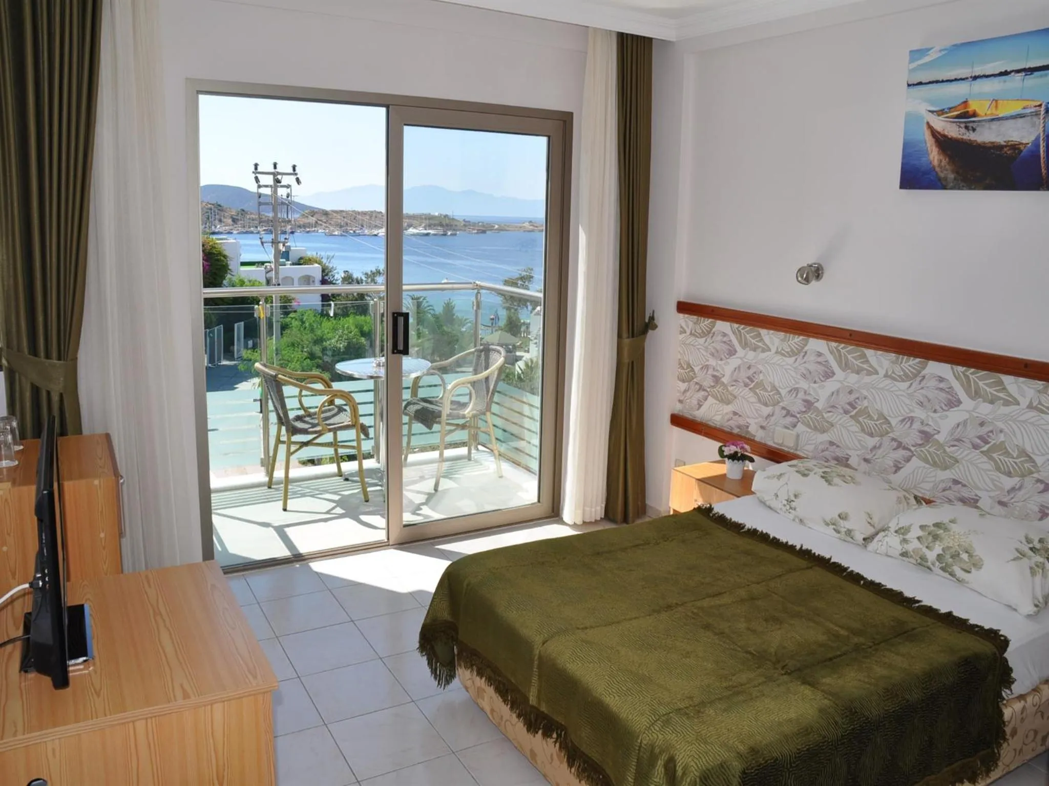 Double or Twin Room with Sea View in Gun-Ay Hotel