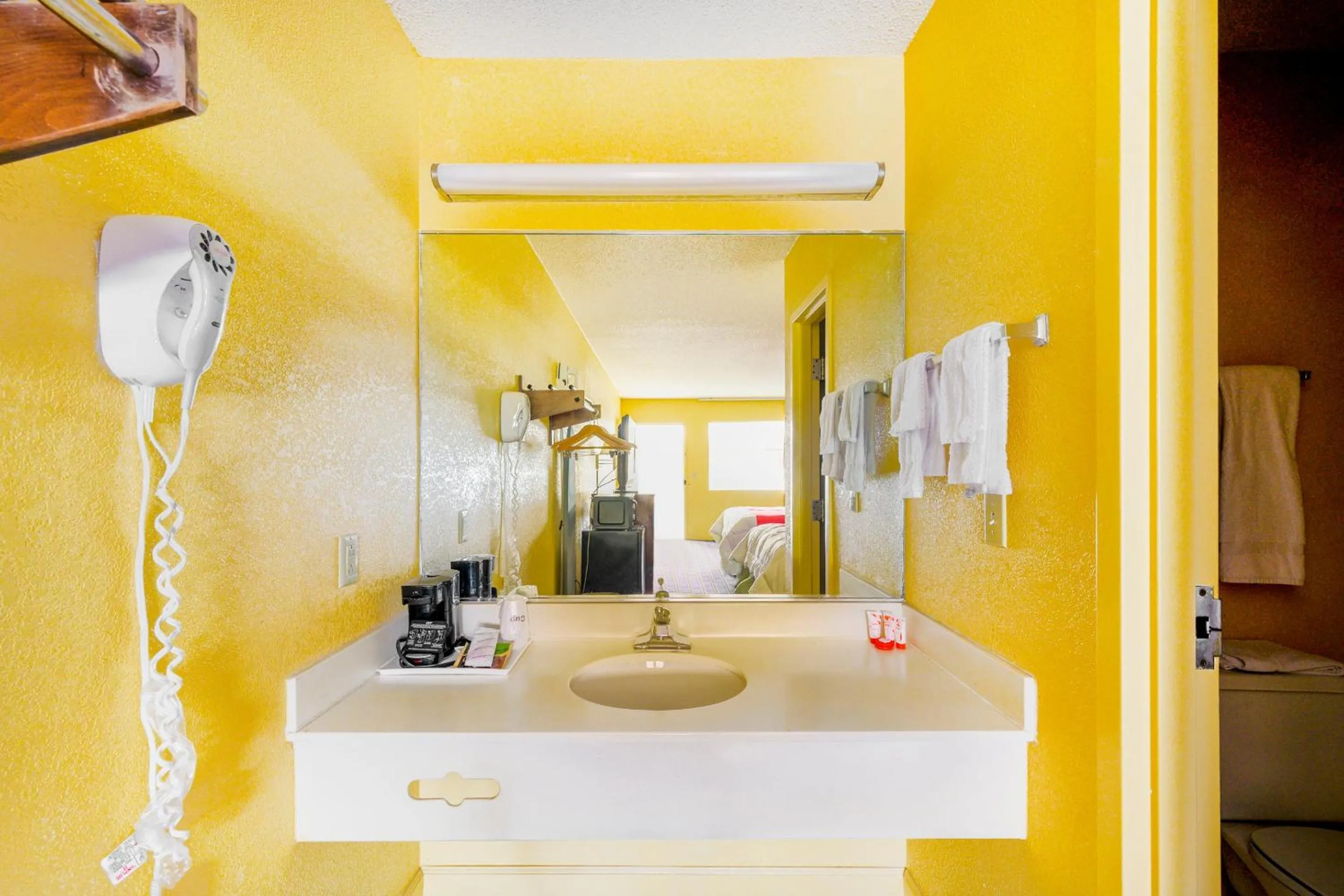 Deluxe King Room in OYO Hotel Williamston