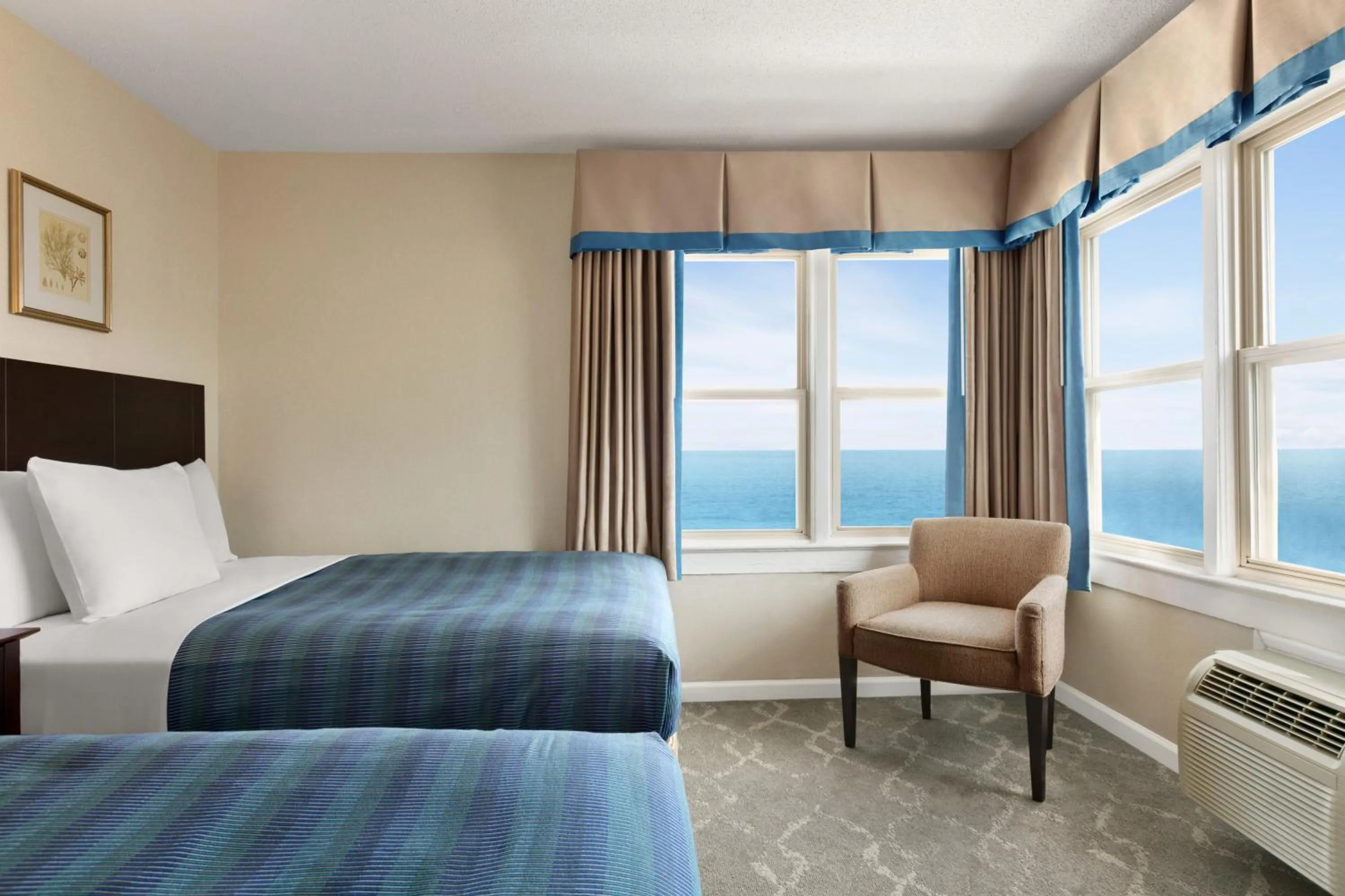 Room with Two Double Beds - Ocean Front  in Harrison Hall Hotel