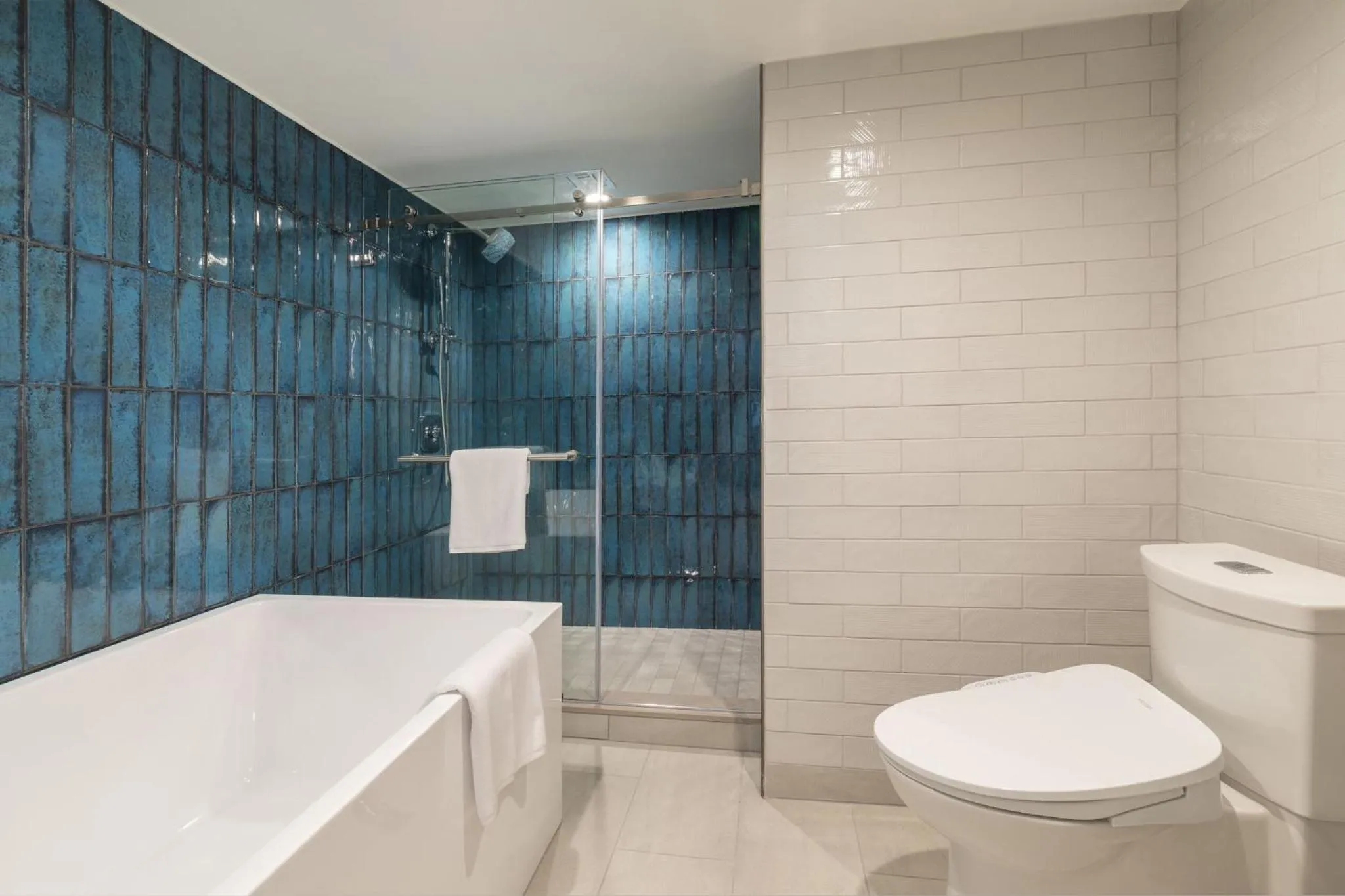 Junior King Suite in Crowne Plaza Resort Guam