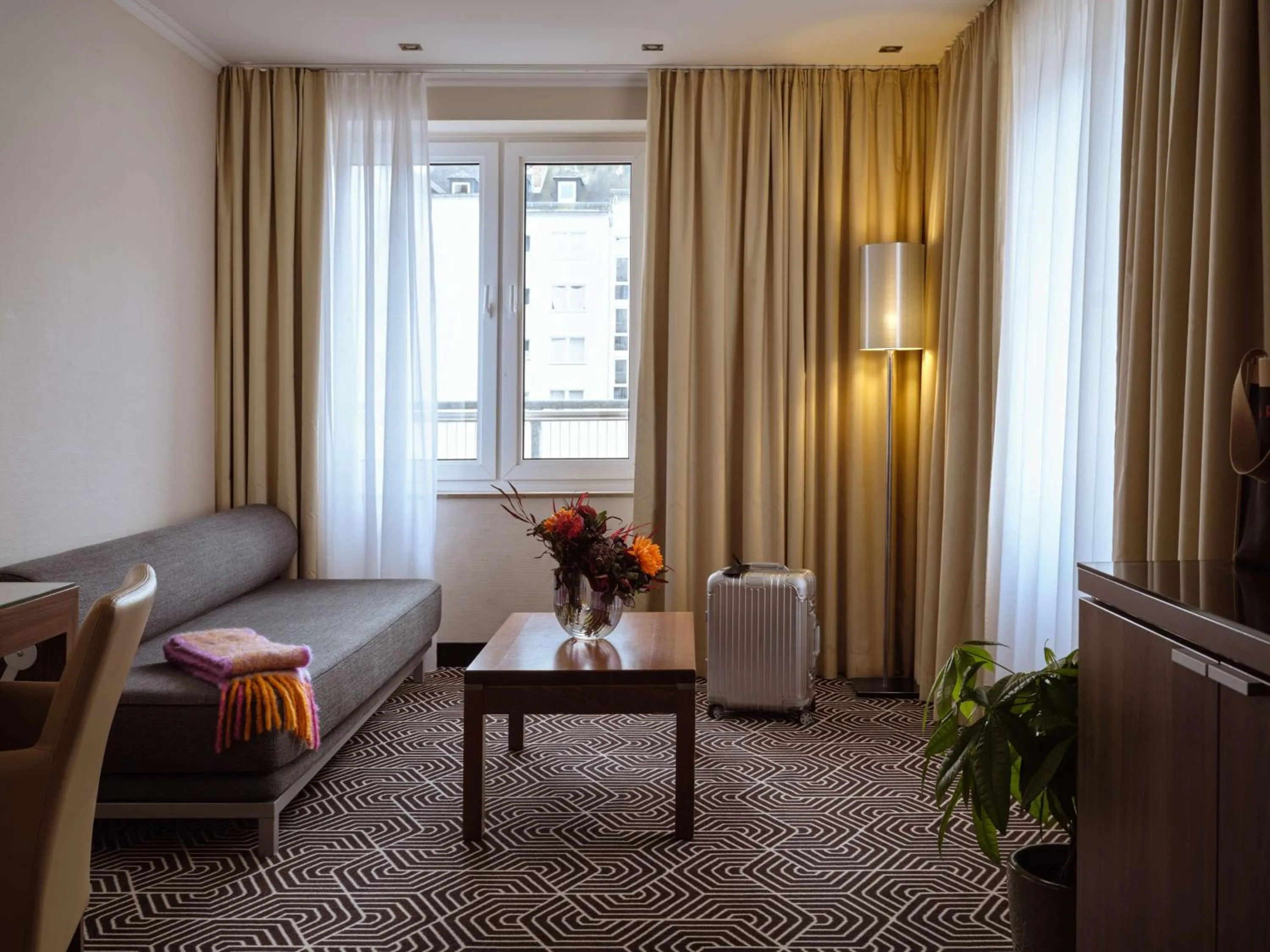 Signature Junior Suite in Flemings Hotel Frankfurt Main-Riverside