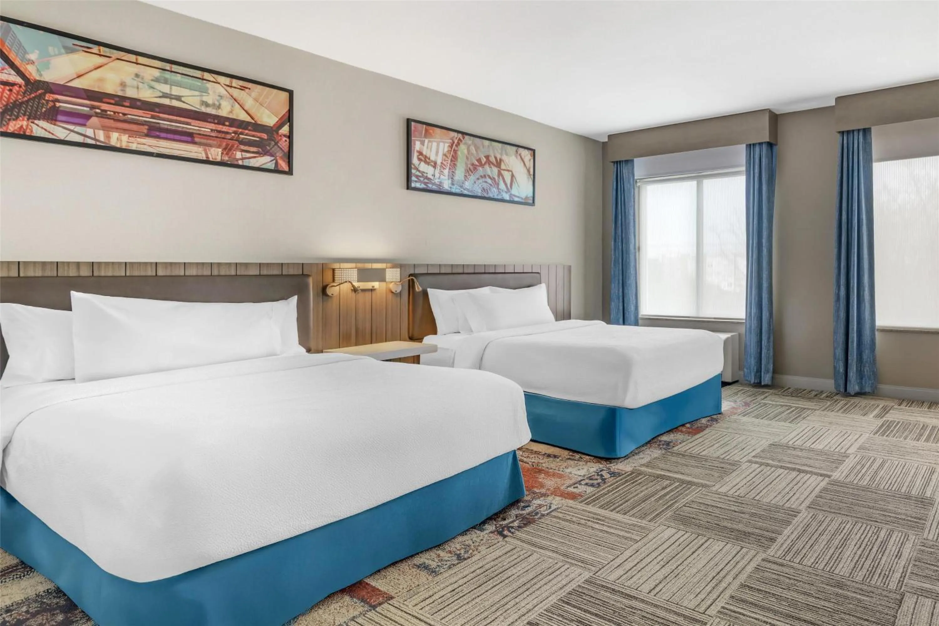 Queen Room with Two Queen Beds - Mobility and Hearing Access in Hilton Garden Inn Albany-SUNY Area