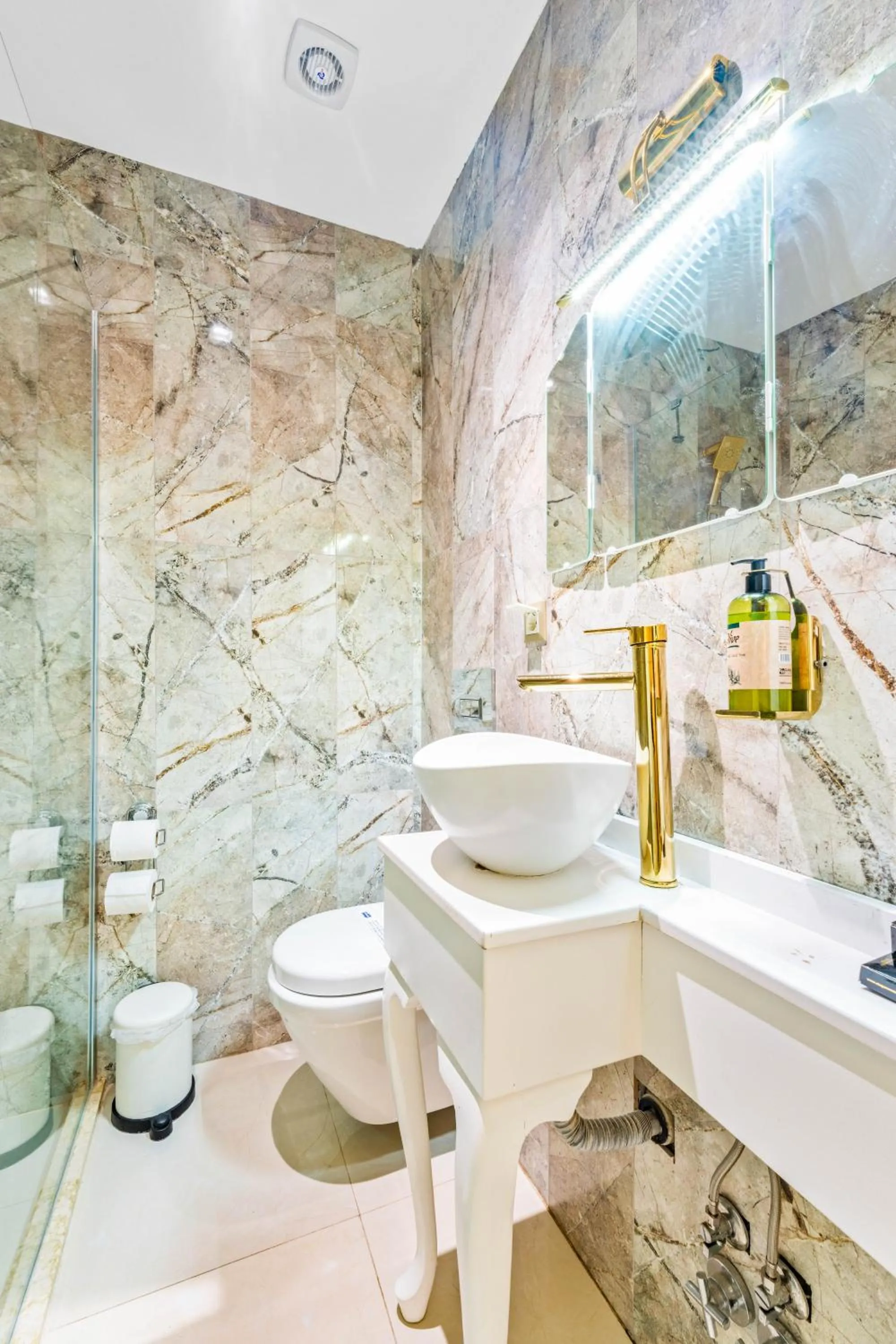 Standard Double Room in Elegance East Hotel