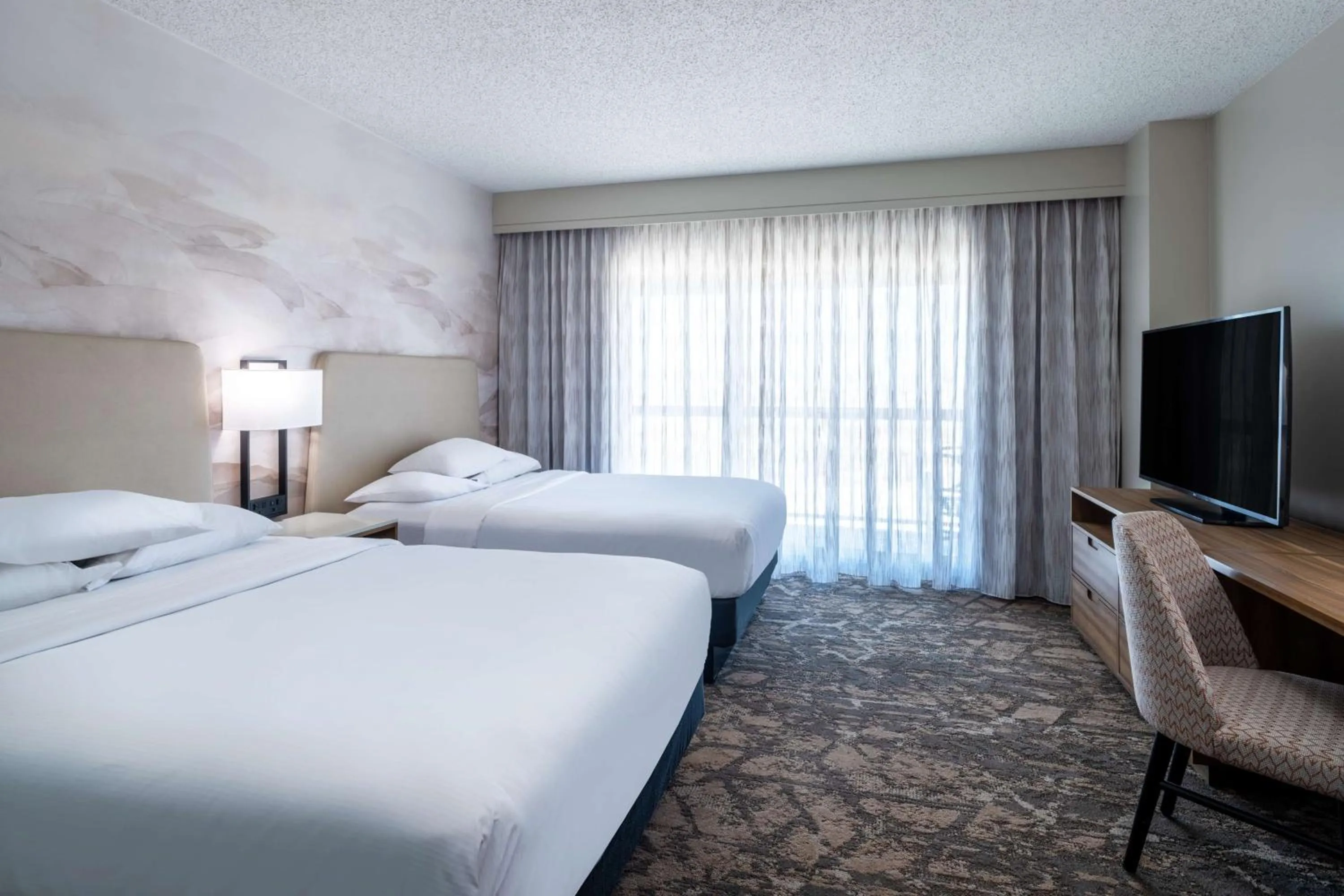 Two-Room Queen Suite with Two Queen Beds - Hearing Access in Embassy Suites by Hilton Albuquerque